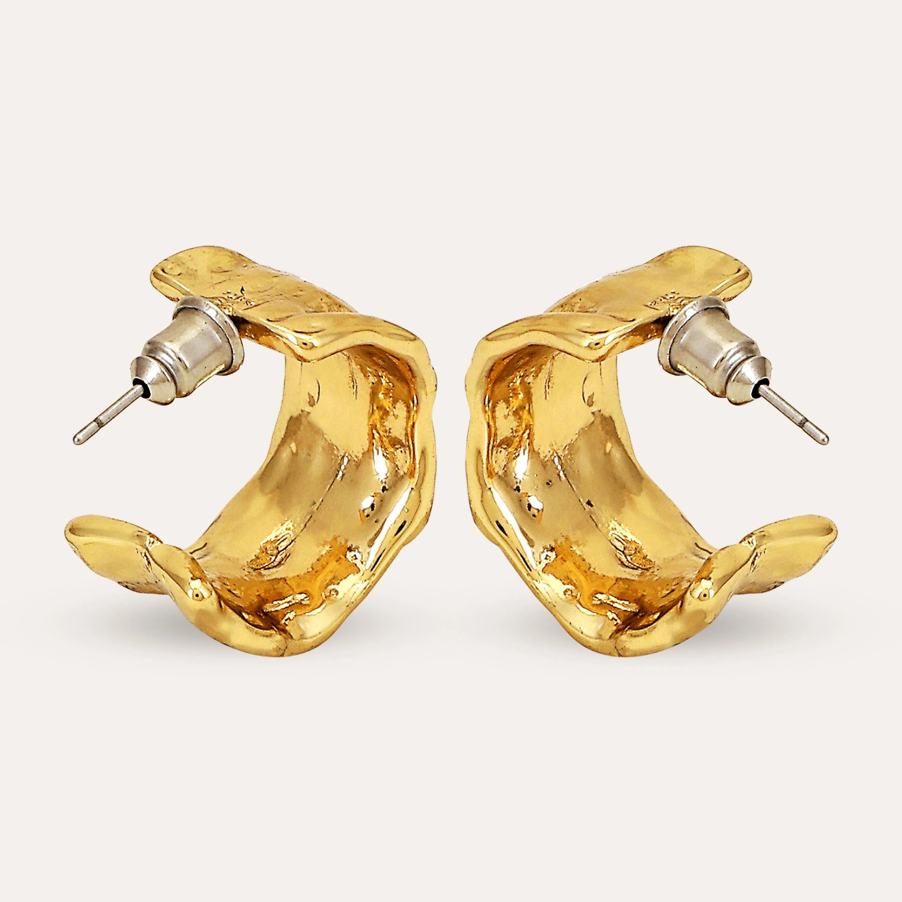 TFC Italian Luxury Gold Plated Hoop Earrings- Discover daily wear gold earrings including stud earrings, hoop earrings, and pearl earrings, perfect as earrings for women and earrings for girls.Find the cheapest fashion jewellery which is anti-tarnish only at The Fun company.