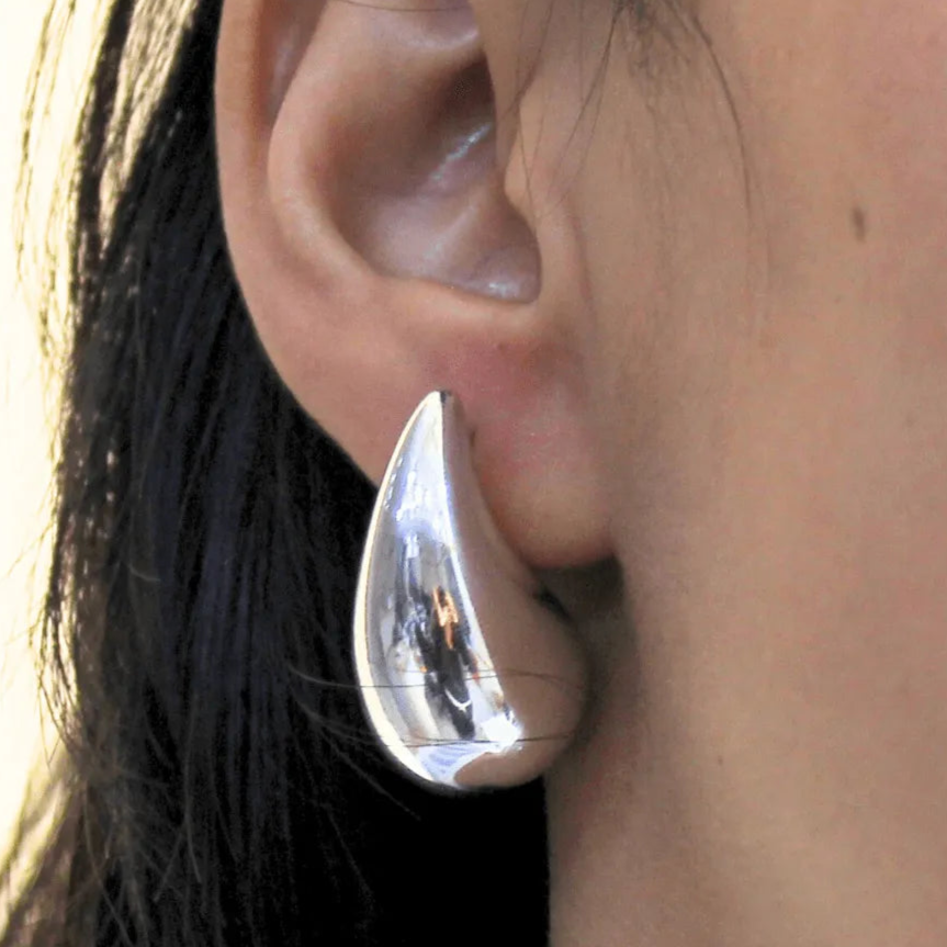 TFC Trendy Medium Bottega Teardrop Silver Plated Stud Earrings