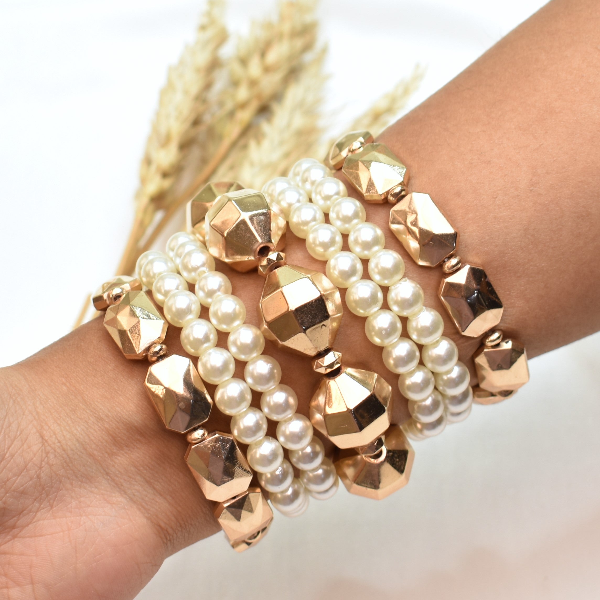 TFC Square Pulse Gold Beaded Bracelet (set of 7)