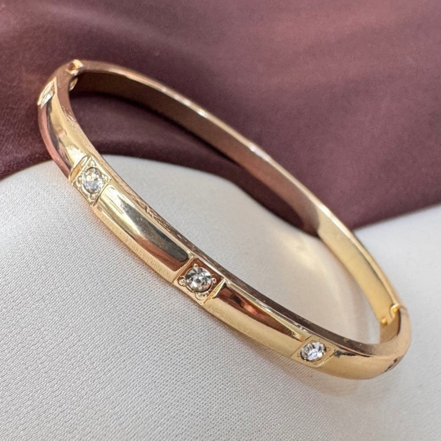 TFC Size 2.2 Topper Gold Plated Bracelet Bangle