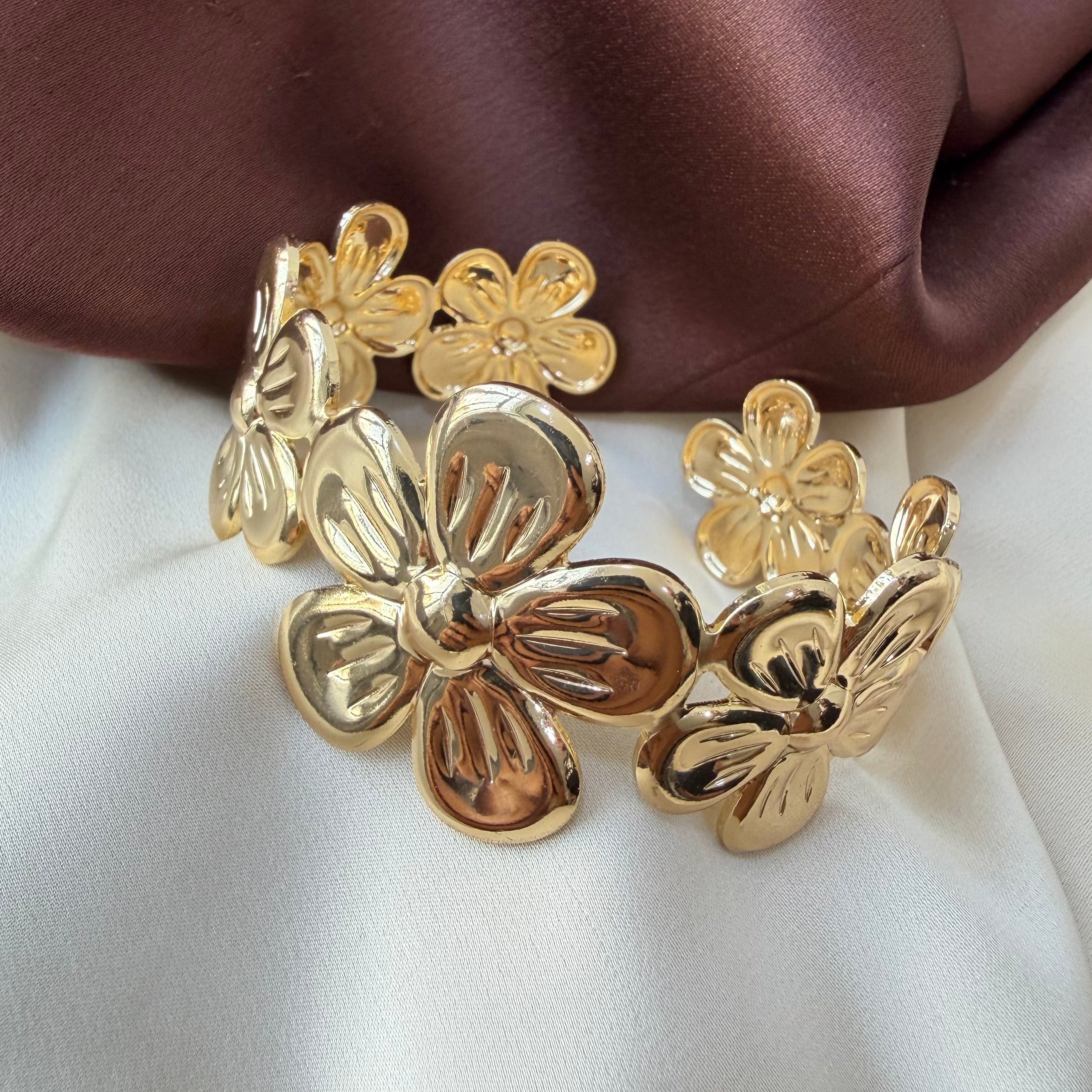 TFC Golden Flower Gold Plated Cuff