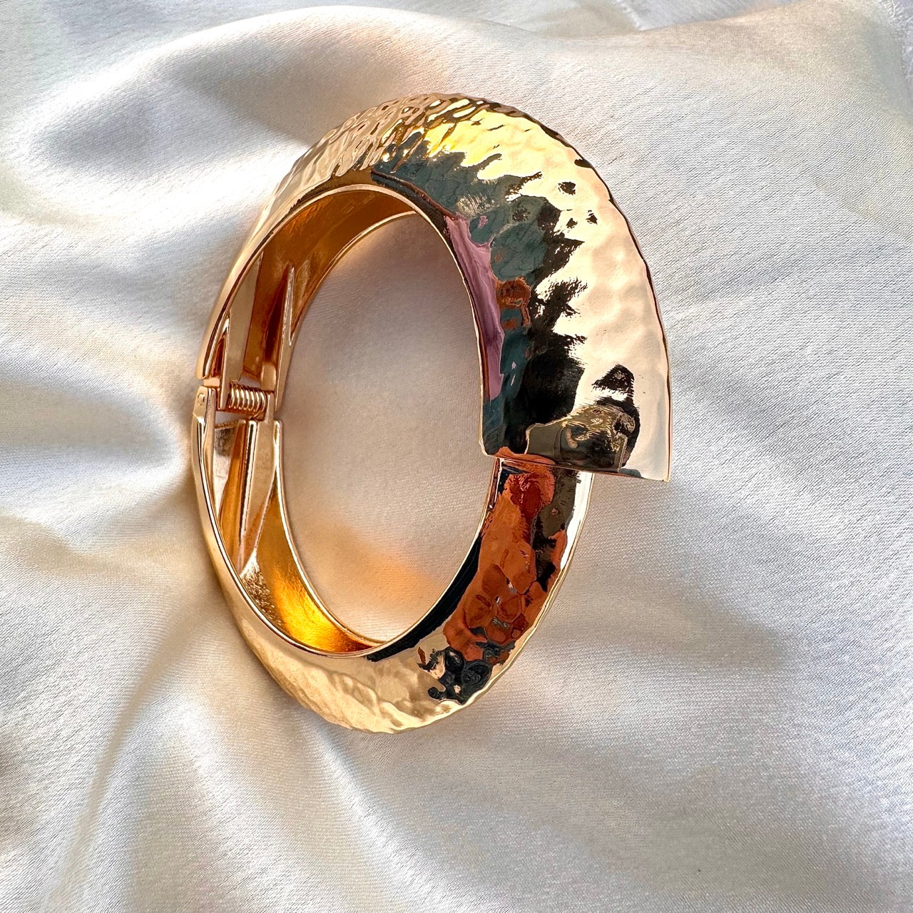 TFC Size 2.6 Horizon Gold Plated Bracelet Bangle