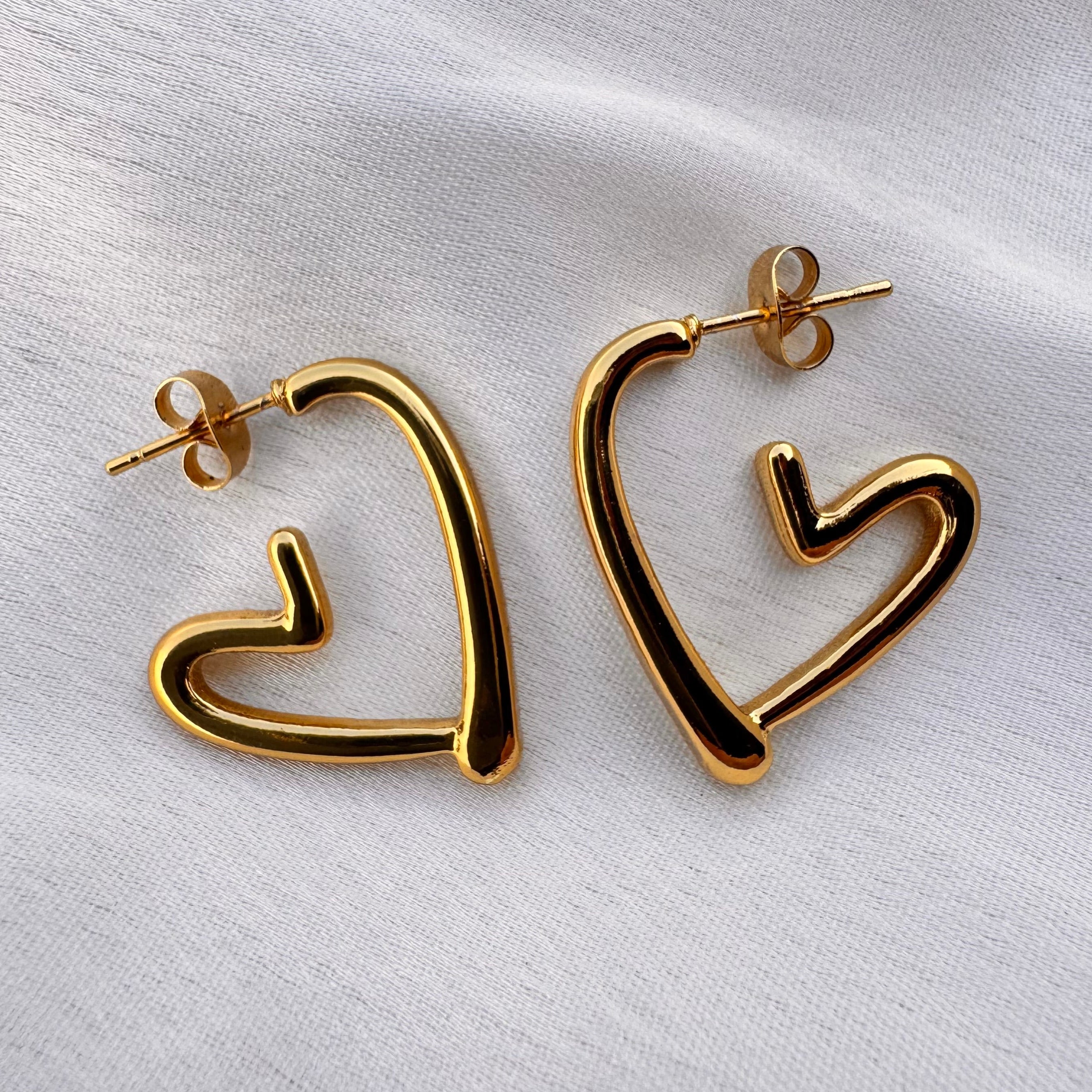 TFC Twinkle Heart Gold Plated Stud Earrings