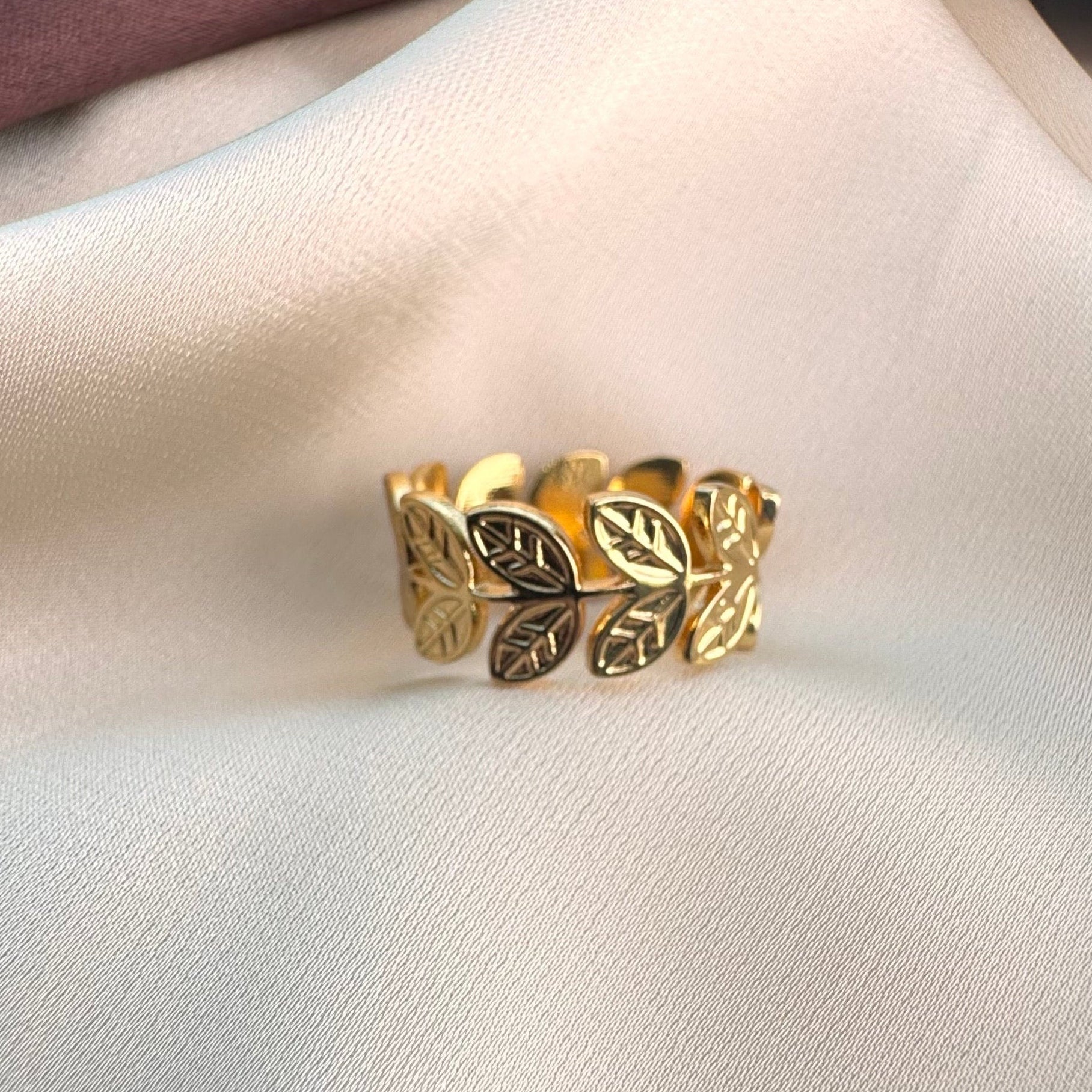 TFC Mini Leaf Gold plated Ring
