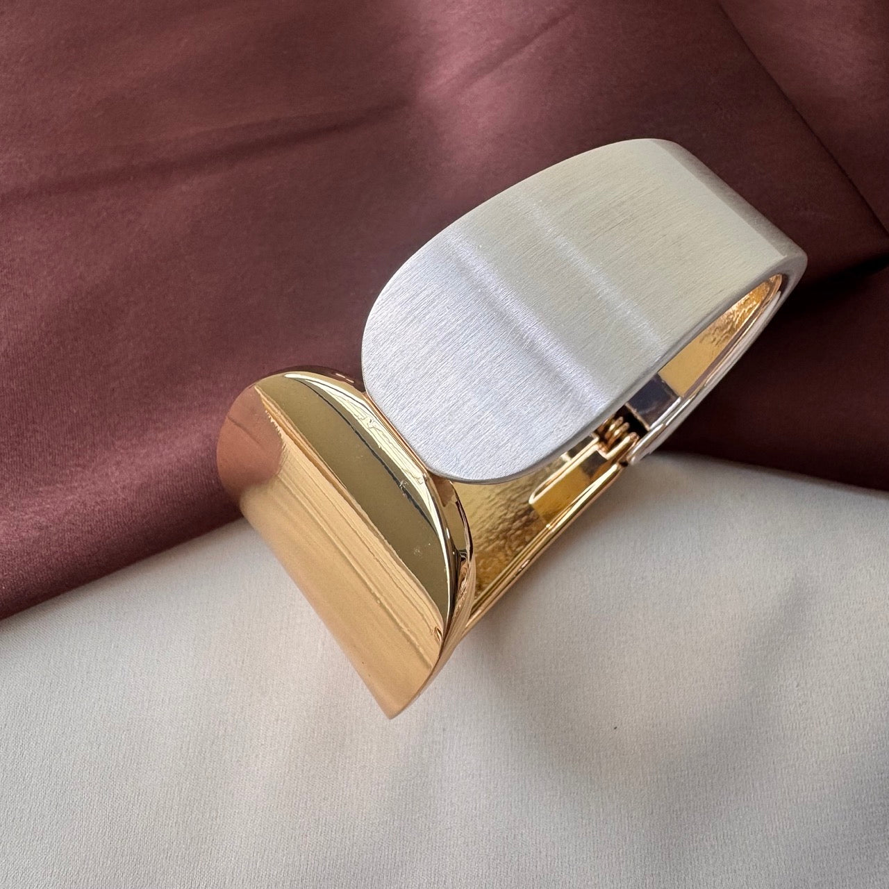 TFC Size 2.6 Dual Oval Side Gold Plated Bangle