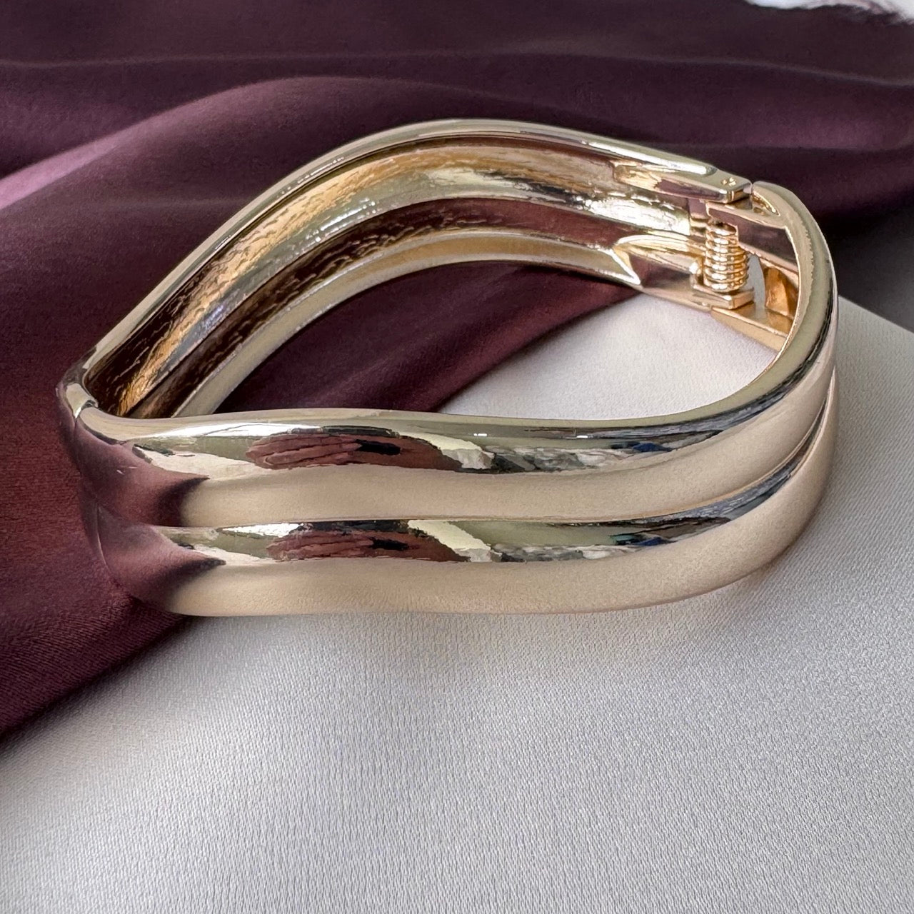 TFC Size 2.6 Dual Wave Gold Plated Bracelet Bangle