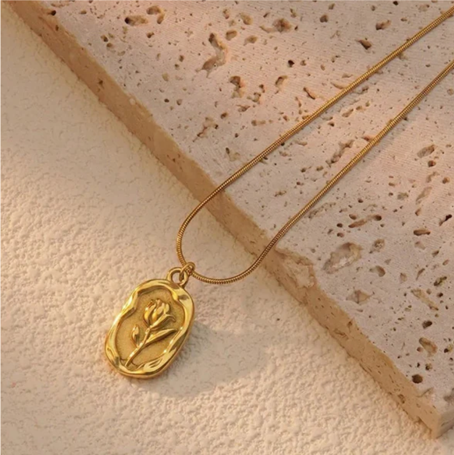 TFC Rose Crafted Gold Plated Pendant Chain Necklace