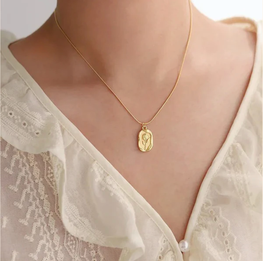 TFC Rose Crafted Gold Plated Pendant Chain Necklace