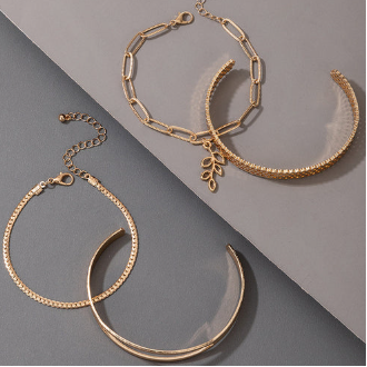 TFC Leaf & Loopy Gold Plated Bracelet (set of 4)