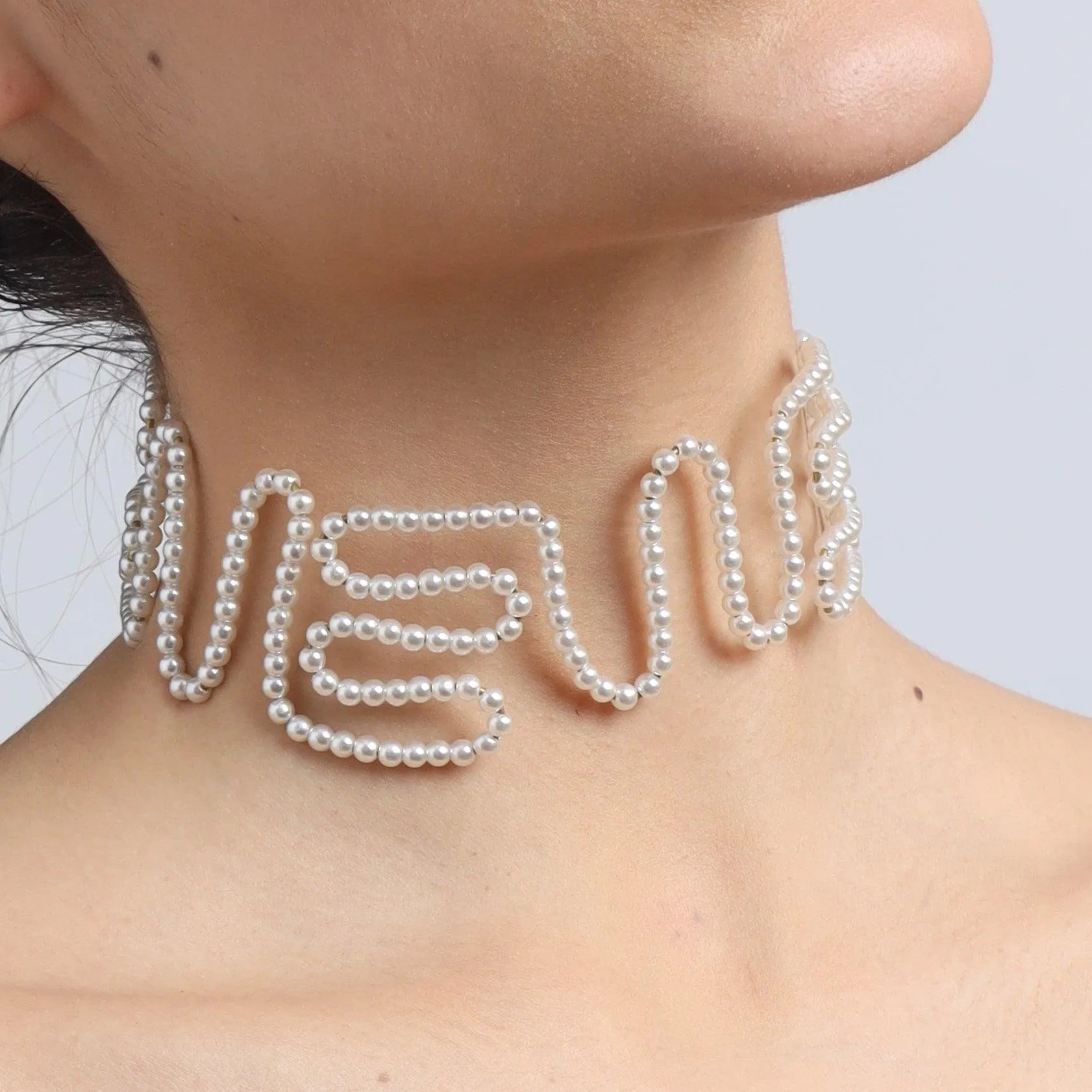 TFC Sonam Kapoor's Fende Abstract Pearl Choker Necklace