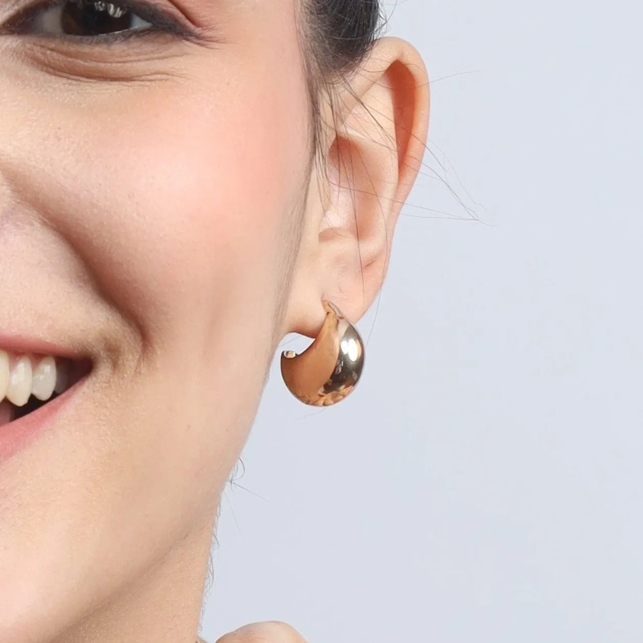 TFC Chic Bottega Bold Stud Gold Plated Earrings