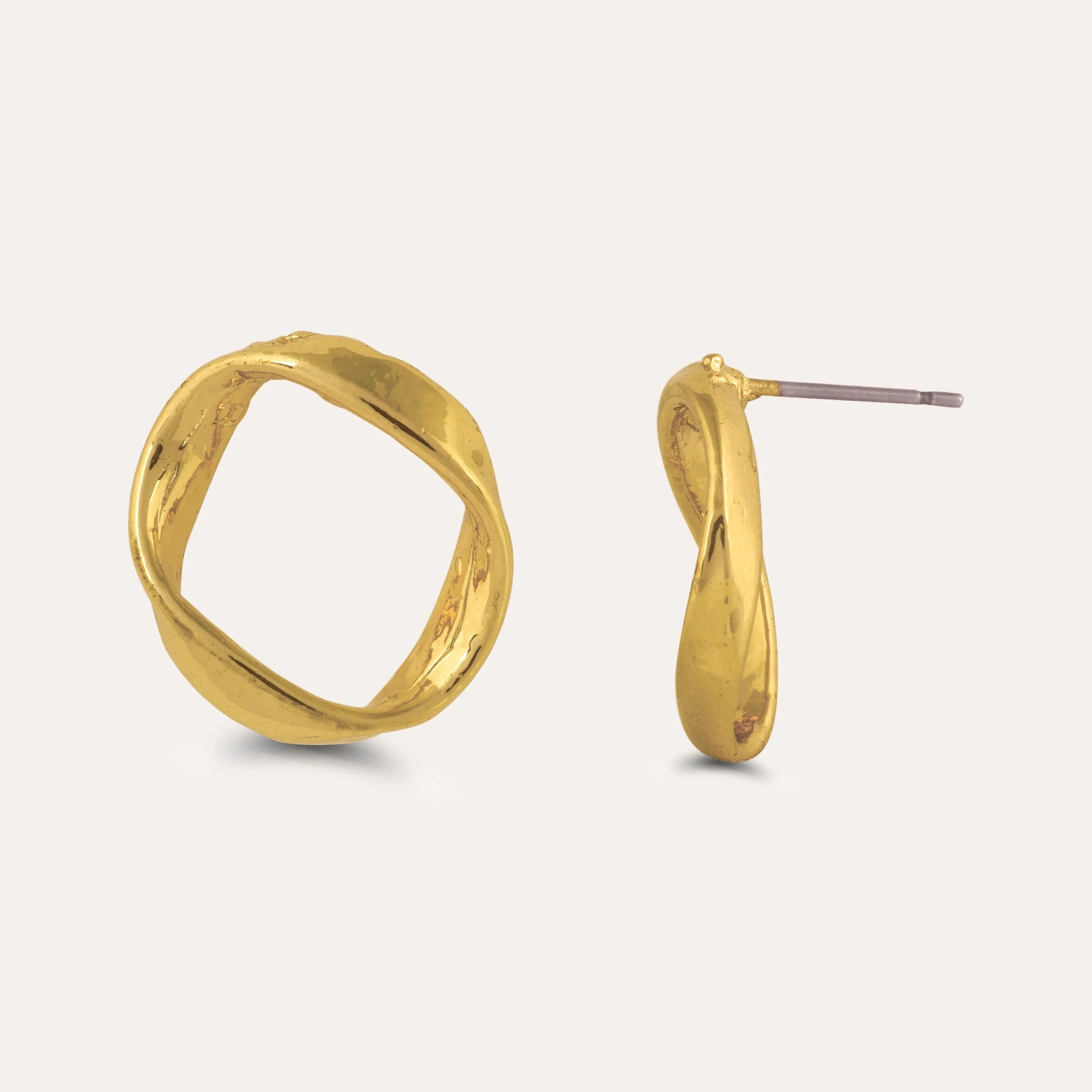 TFC Round Gold Plated Pearl Stud Earrings-Discover daily wear gold earrings including stud earrings, hoop earrings, and pearl earrings, perfect as earrings for women and earrings for girls.Find the cheapest fashion jewellery which is anti-tarnish only at The Fun company