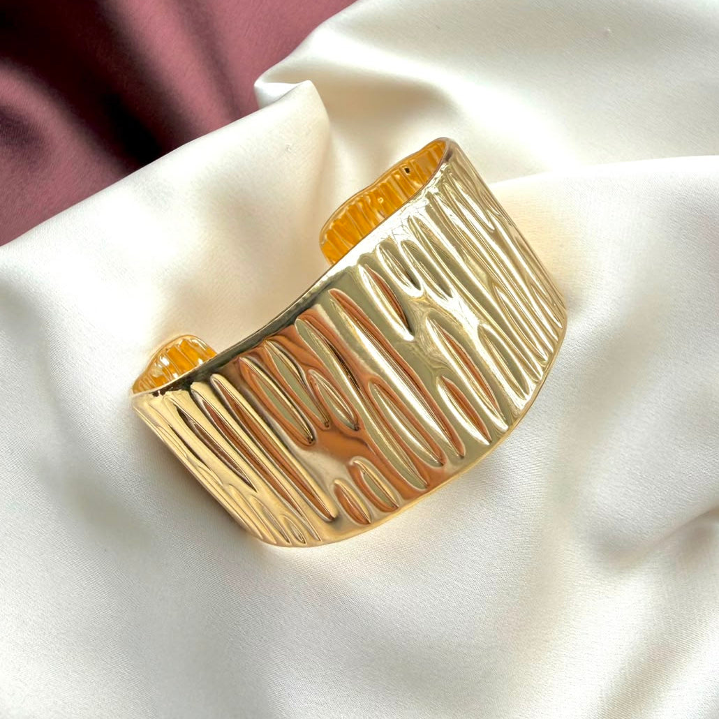 TFC Adjustable Wood Art Gold Plated Bracelet Cuff