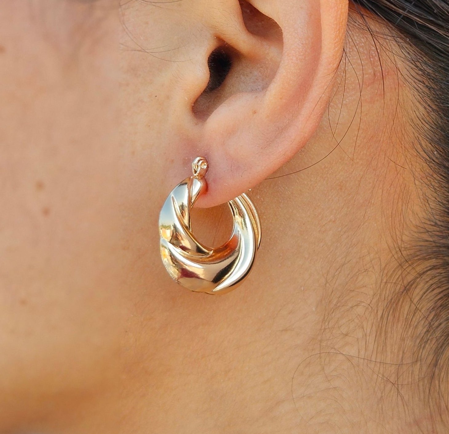 TFC Twist Circle Gold Plated Hoop Earrings