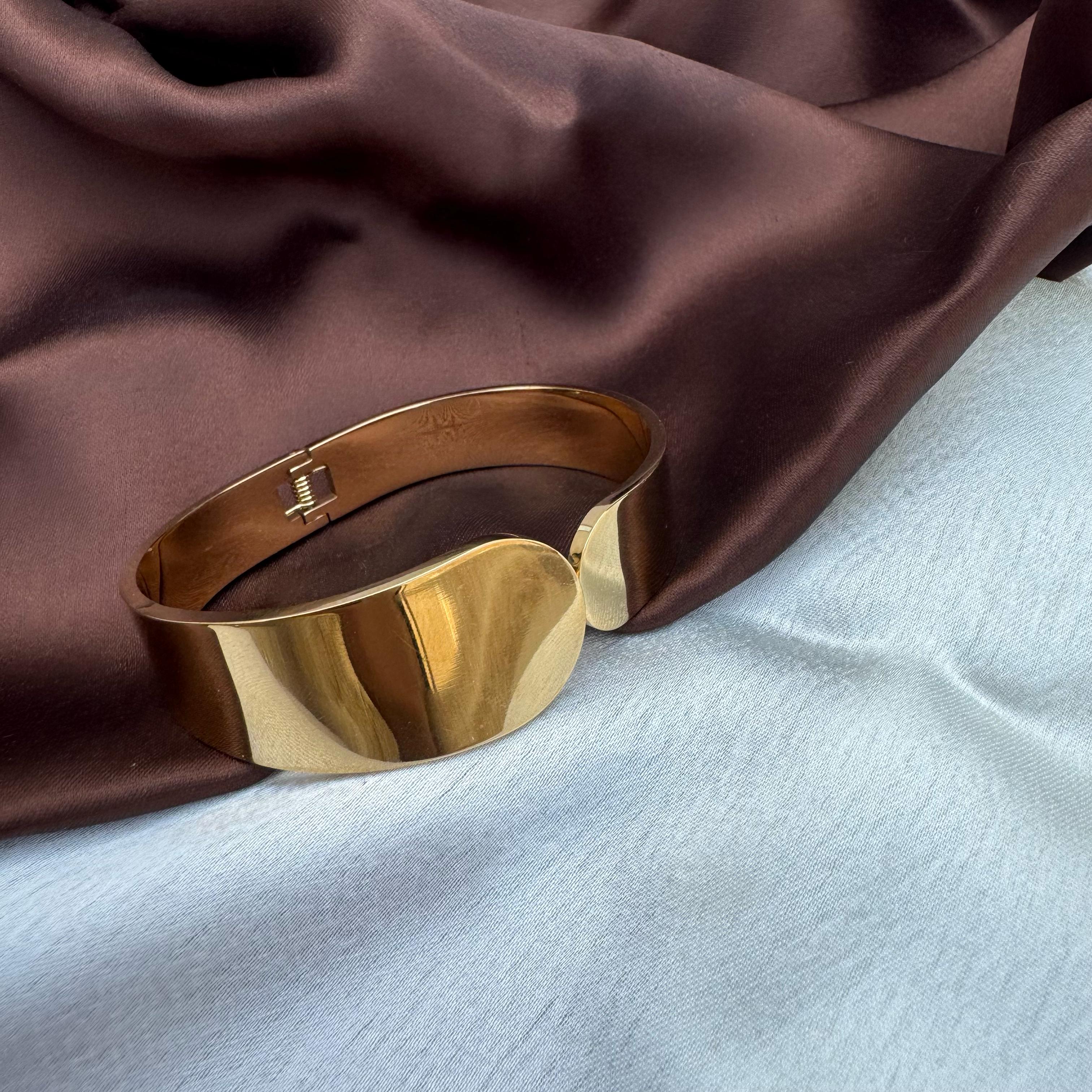 TFC Size 2.6 Party Glam Gold Plated Bracelet Bangle