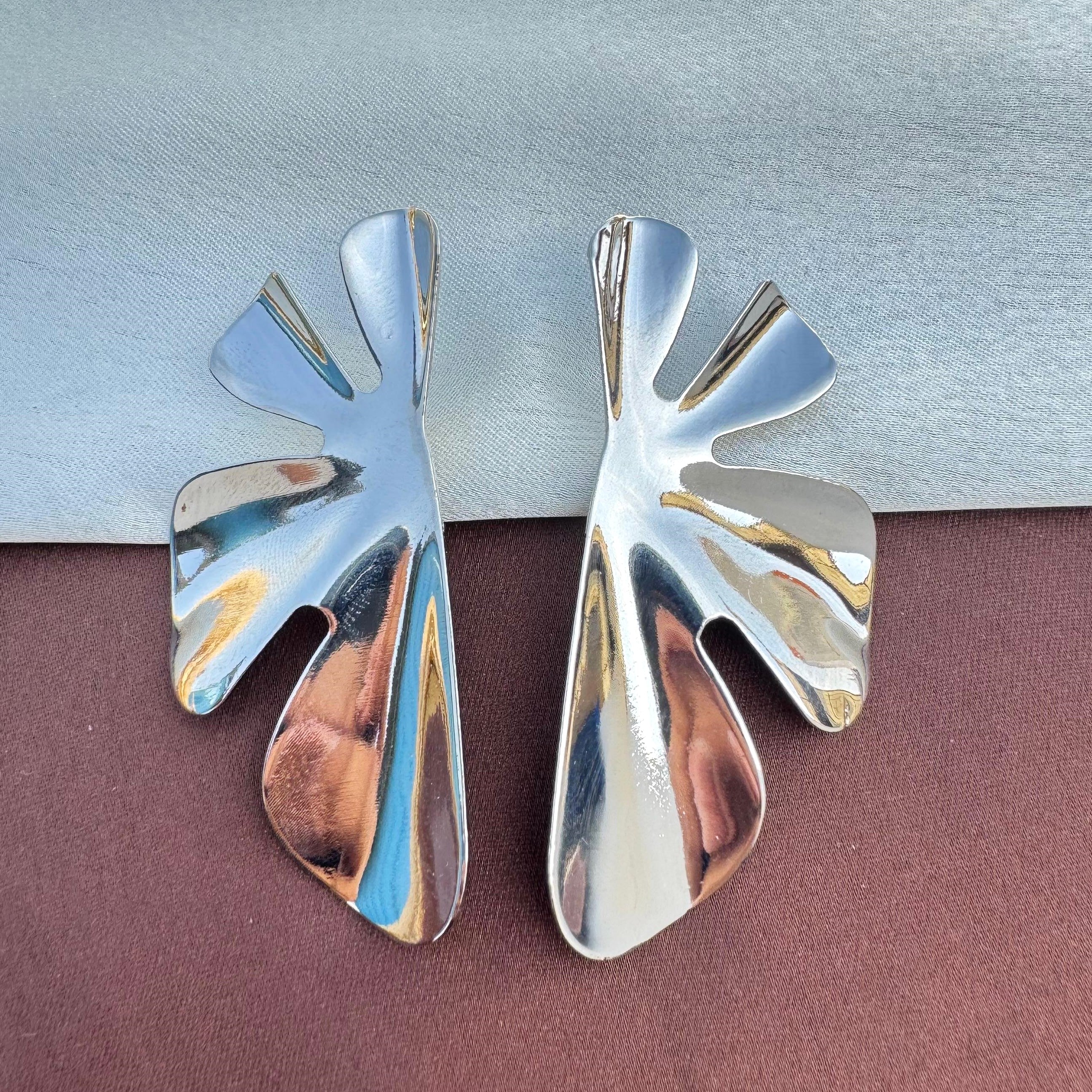 TFC Lusture Leaf Silver Plated Stud Earrings