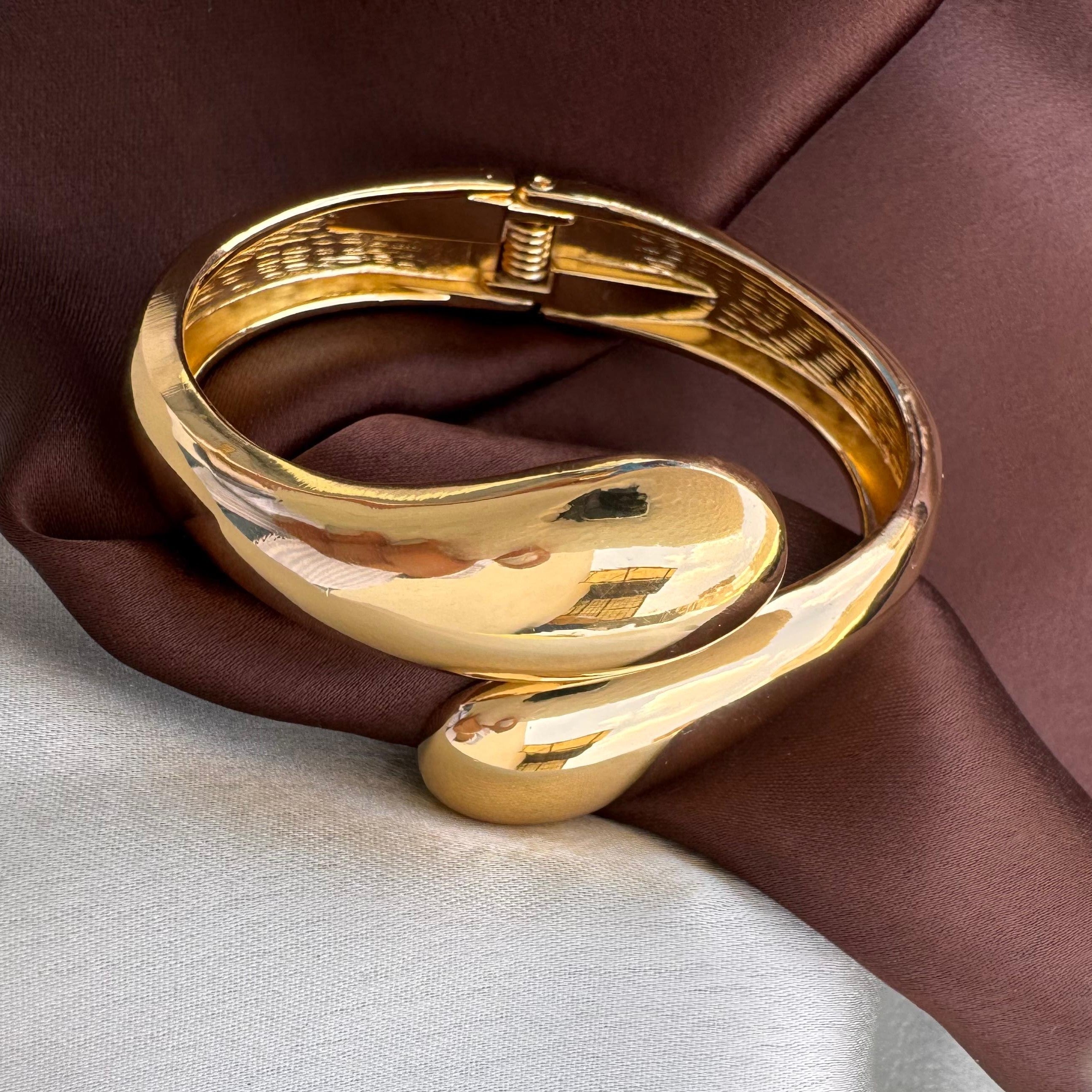 TFC Size 2.6 Glow Getter Gold Plated Bracelet Bangle