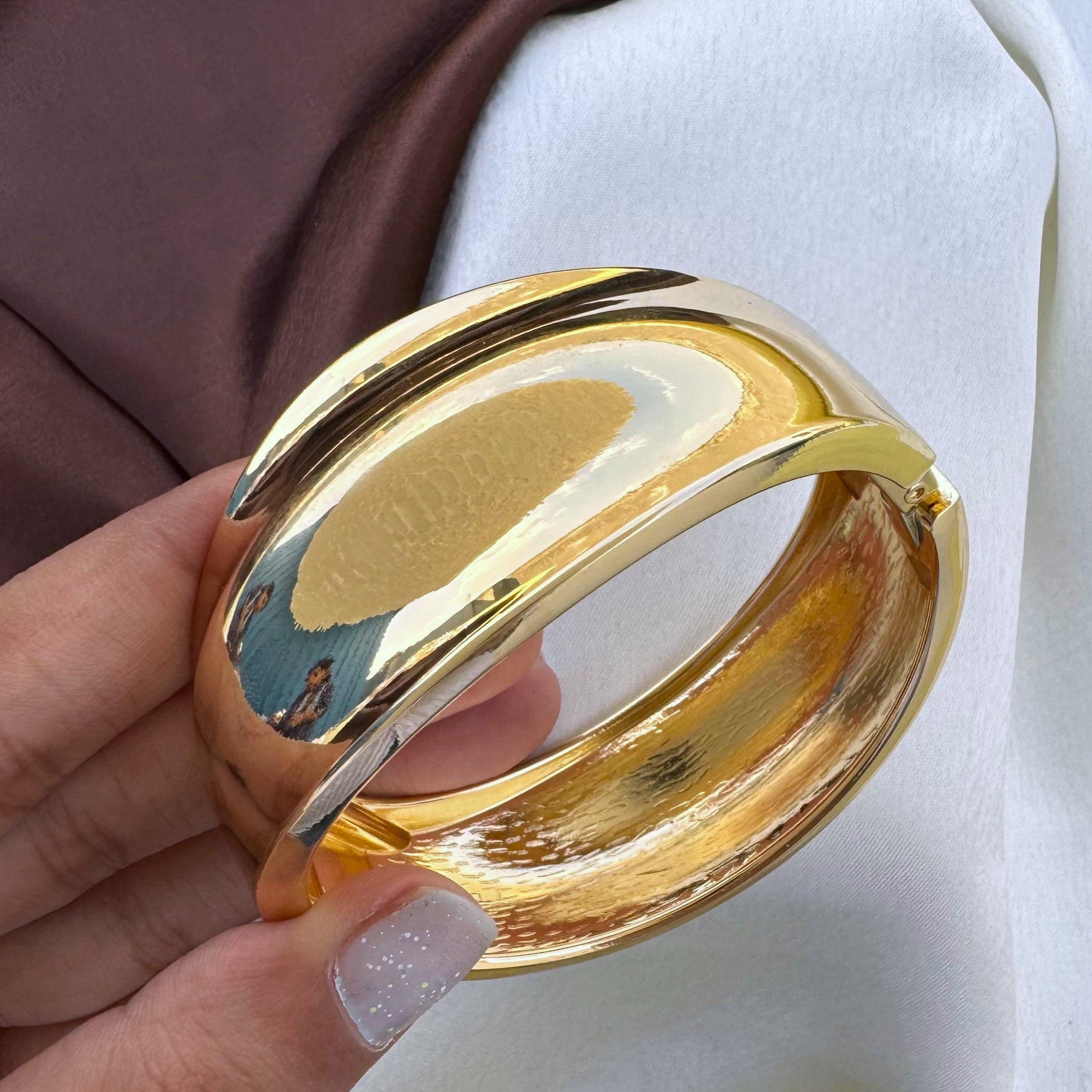 TFC Size 2.6 Bold Beauty Gold Plated Bracelet Bangle