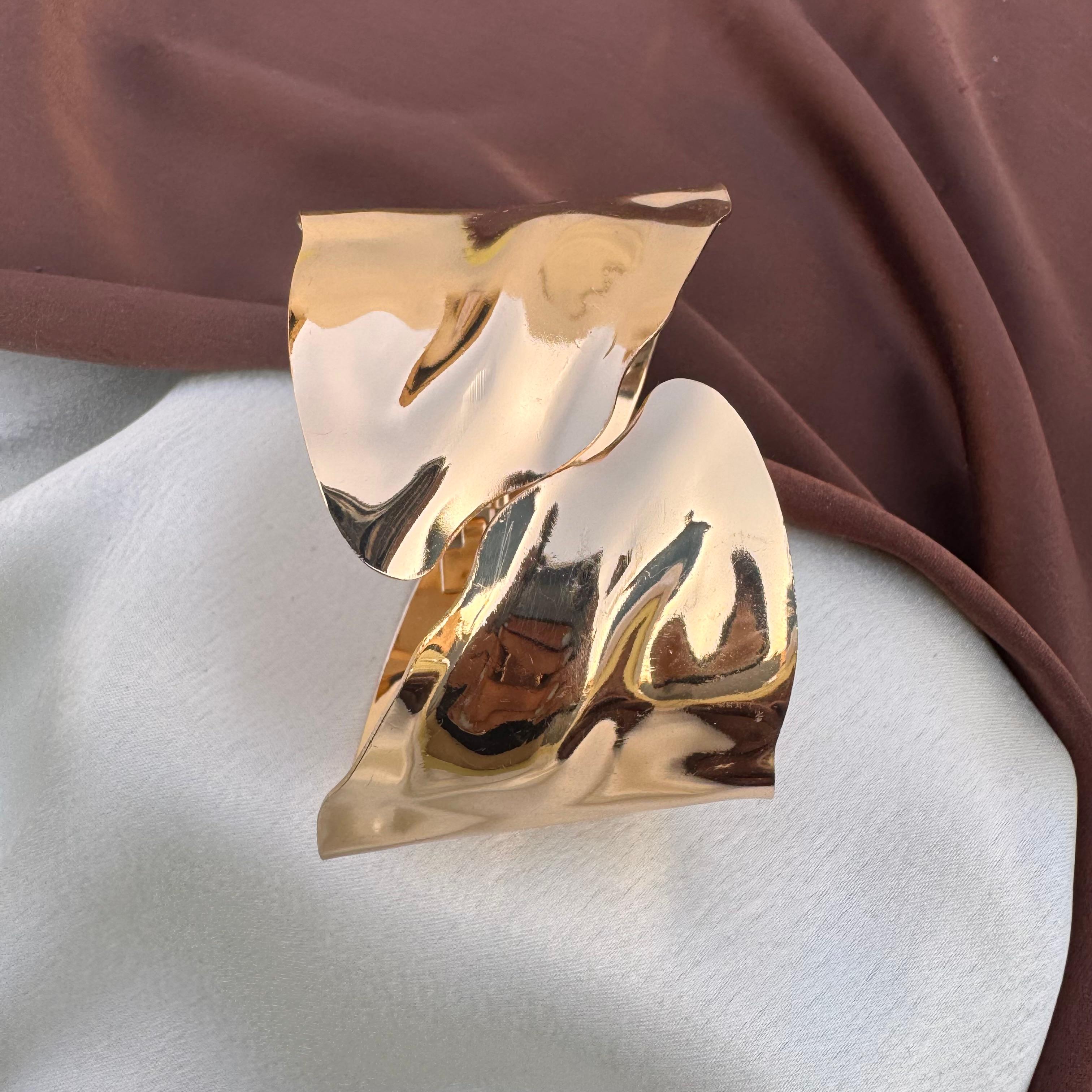 TFC Celestial Curve Gold Plated Bracelet