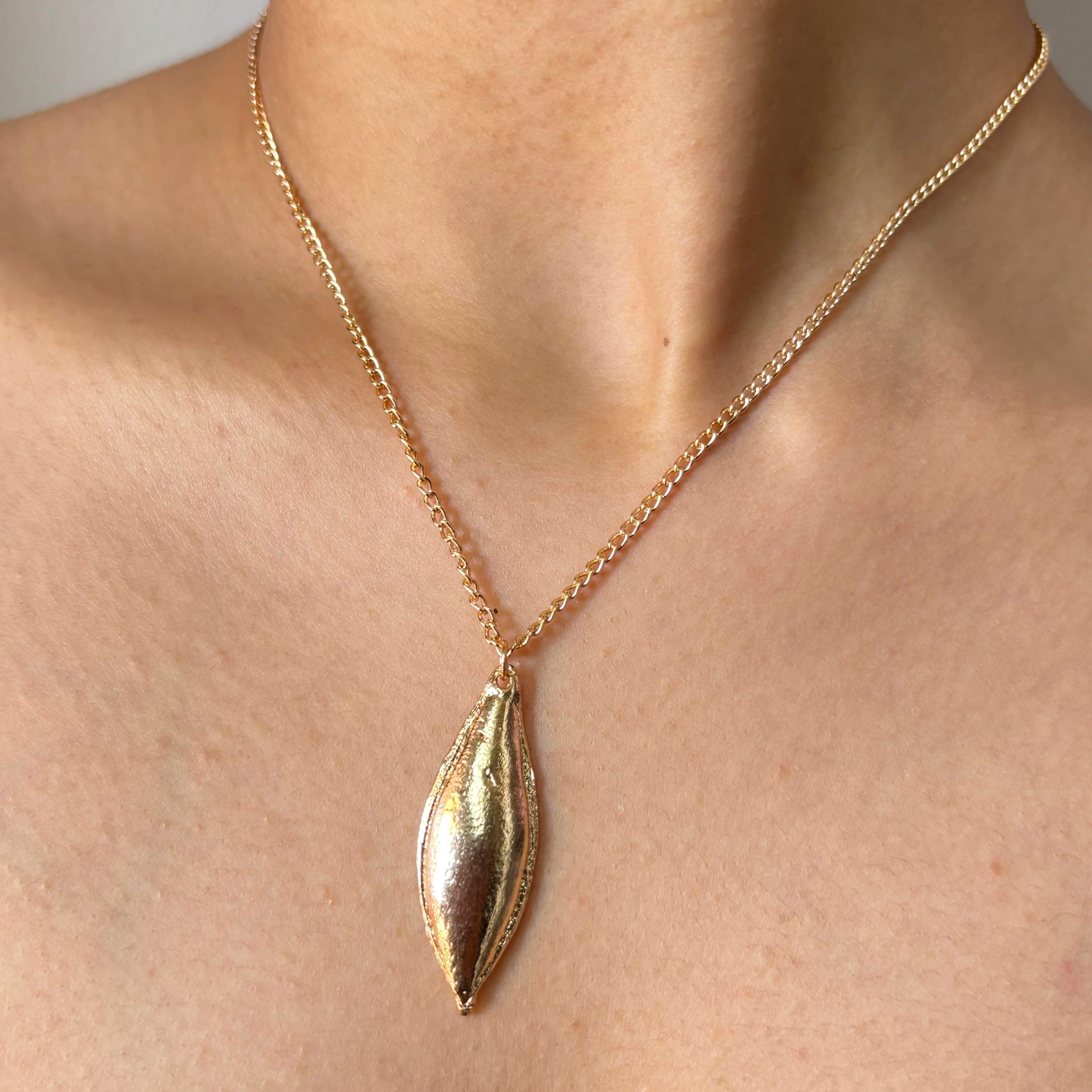 TFC Subtle Shine Gold Plated Pendant Necklace