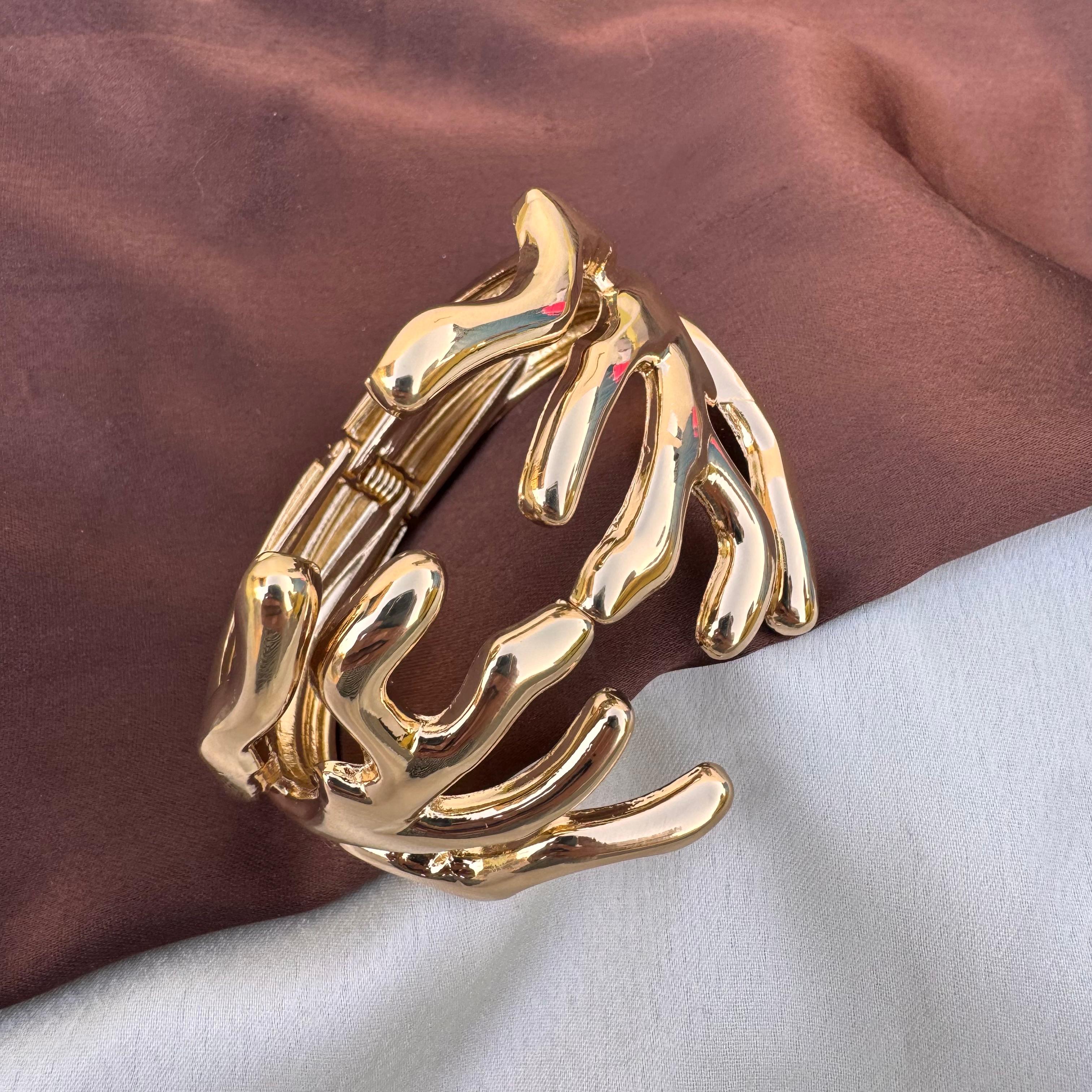 TFC Size 2.8 Shine and Vine Gold Plated Bracelet Bangle