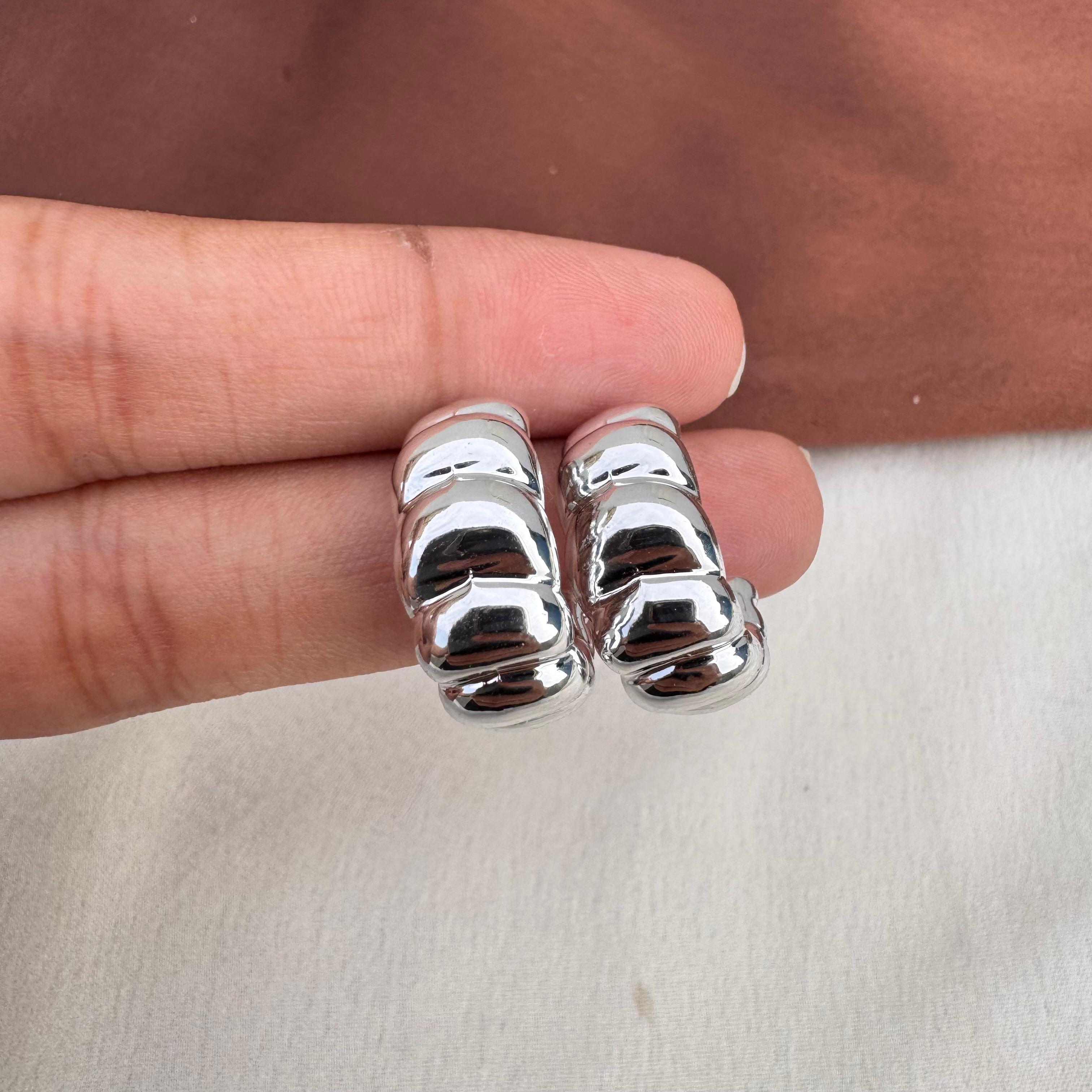 TFC Catchy Silver Plated Hoop Earrings