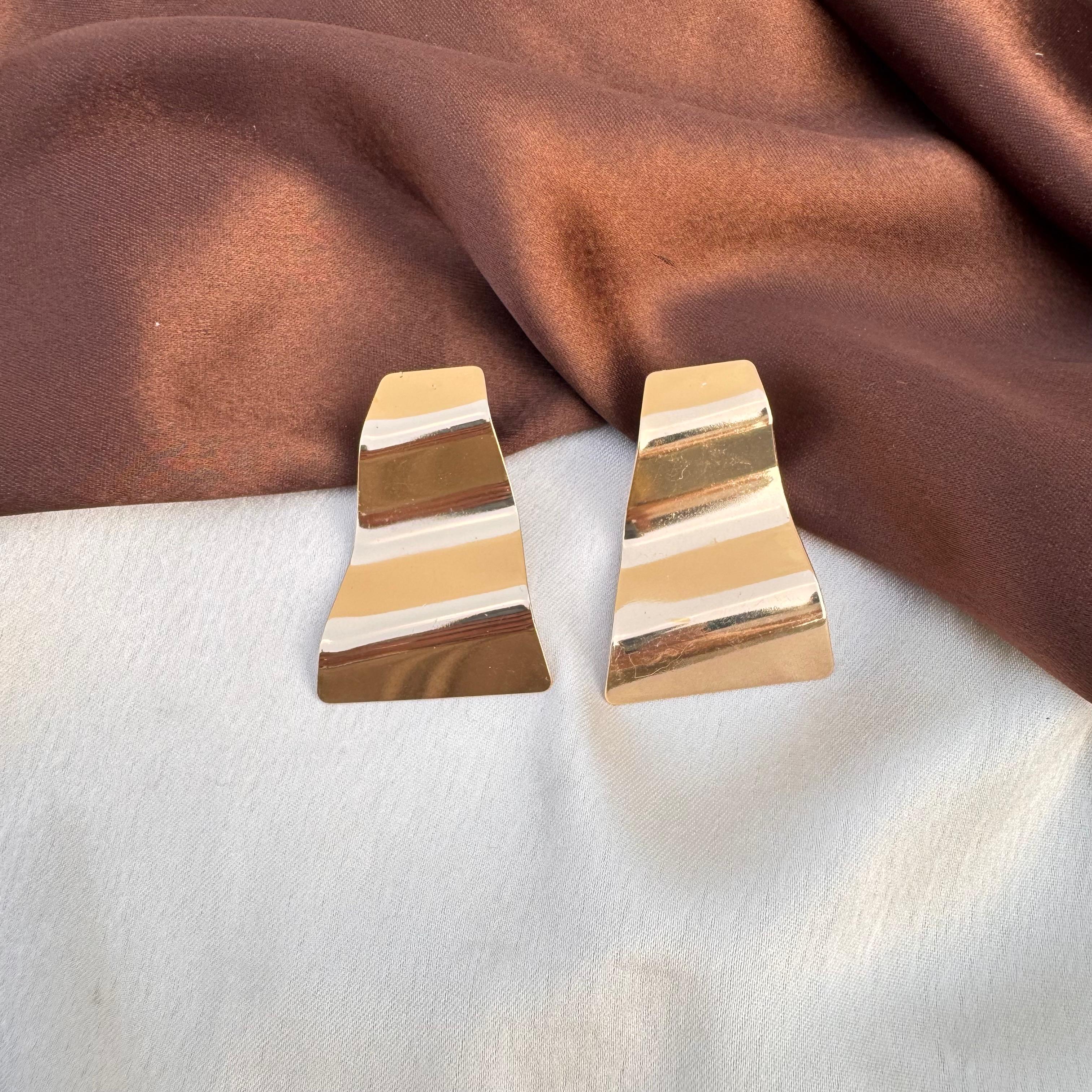 TFC Twist Blink Gold Plated Stud Earrings