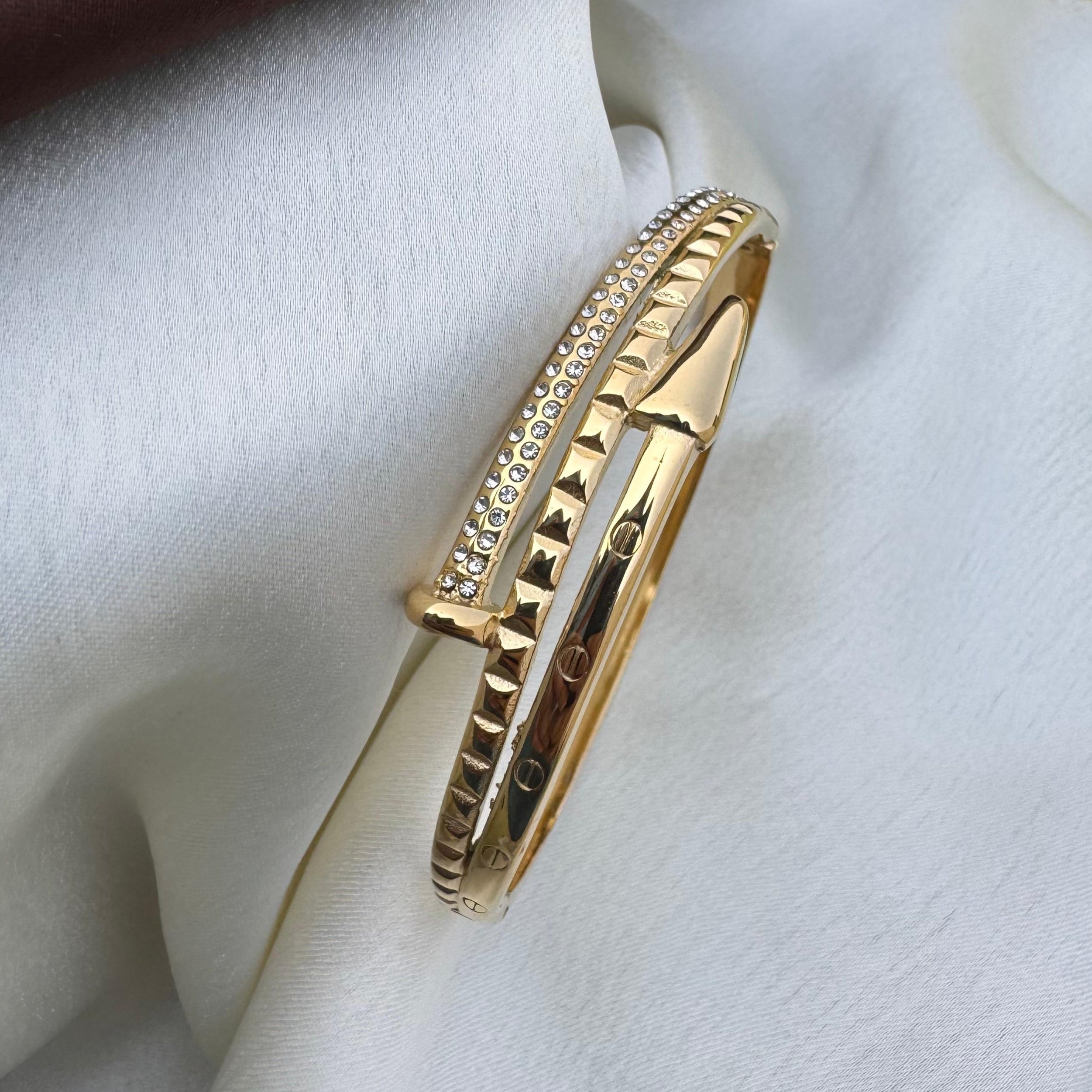 TFC Size 2.6 Sparkle Sugar Gold Plated Bracelet Bangle