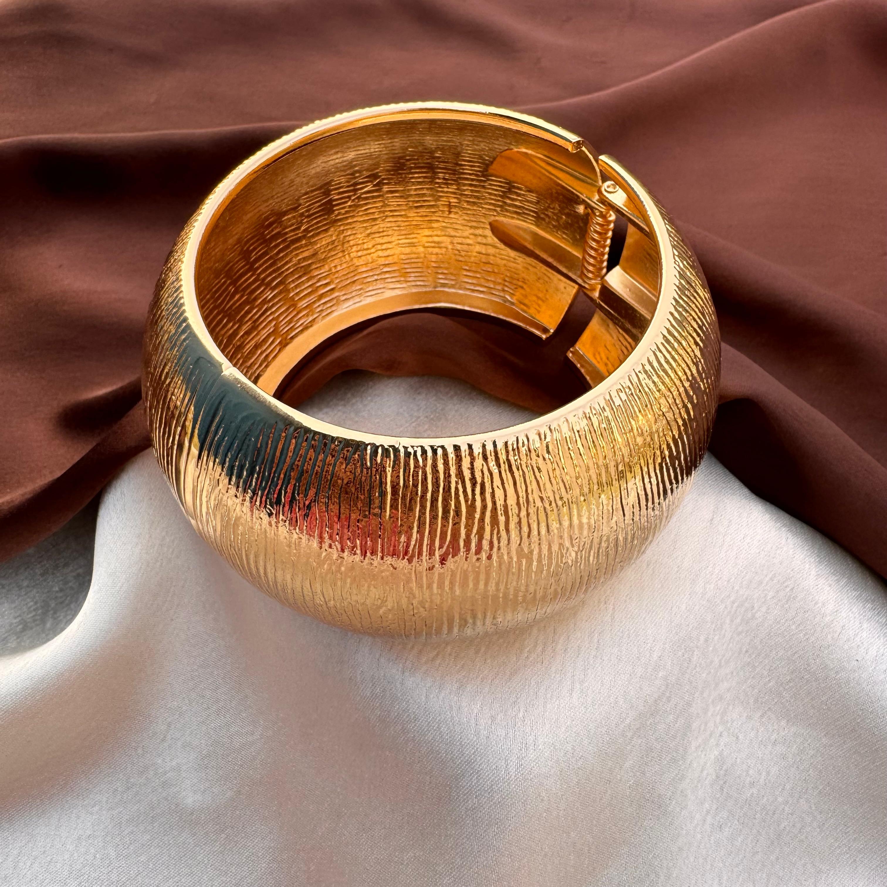 TFC Size 2.8 Linea Luxe Gold Plated Bracelet Bangle