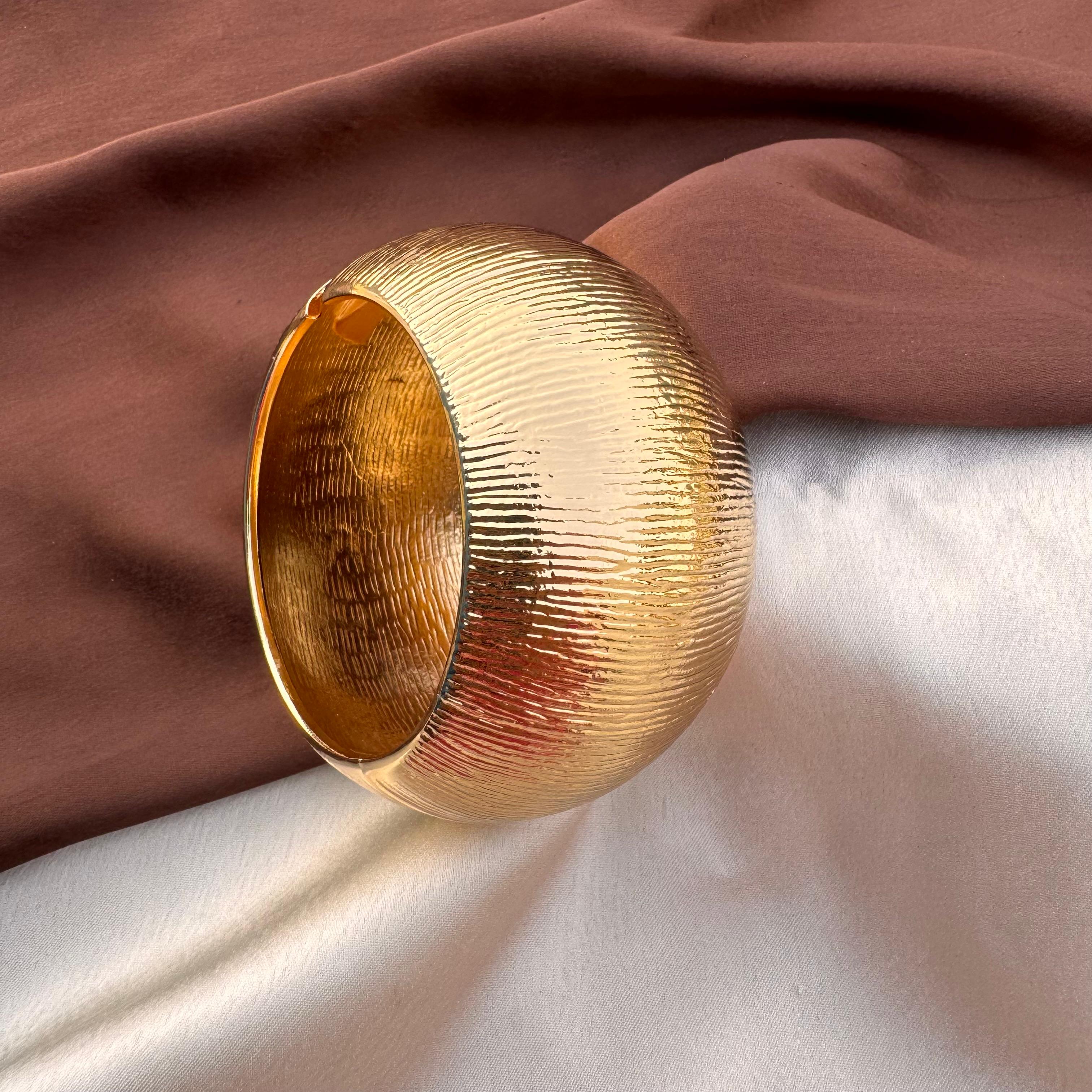 TFC Size 2.8 Linea Luxe Gold Plated Bracelet Bangle