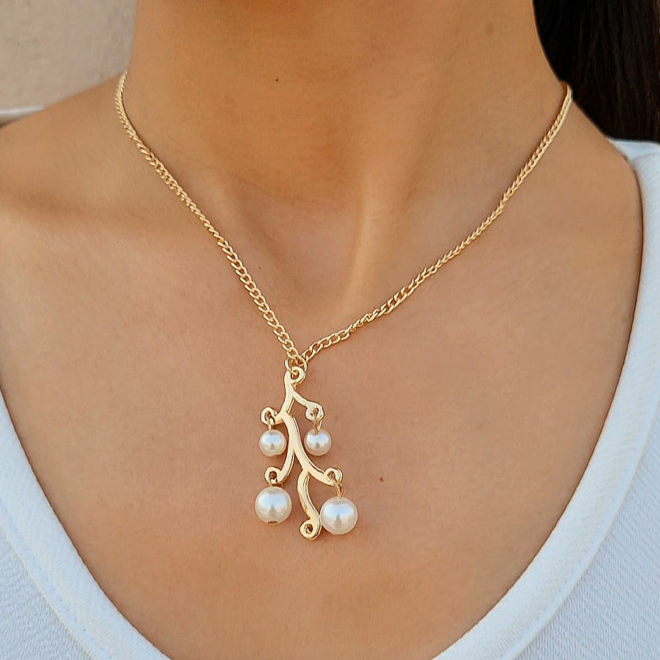 TFC Pearl Leaf Gold plated Necklace