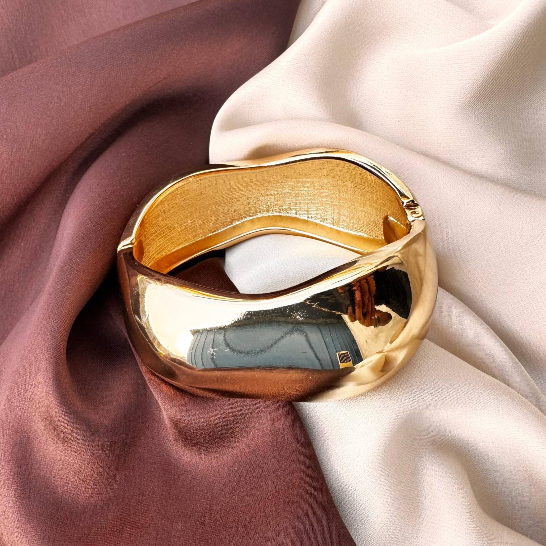 TFC Size 2.8 Bold Beauty Bracelet Bangle