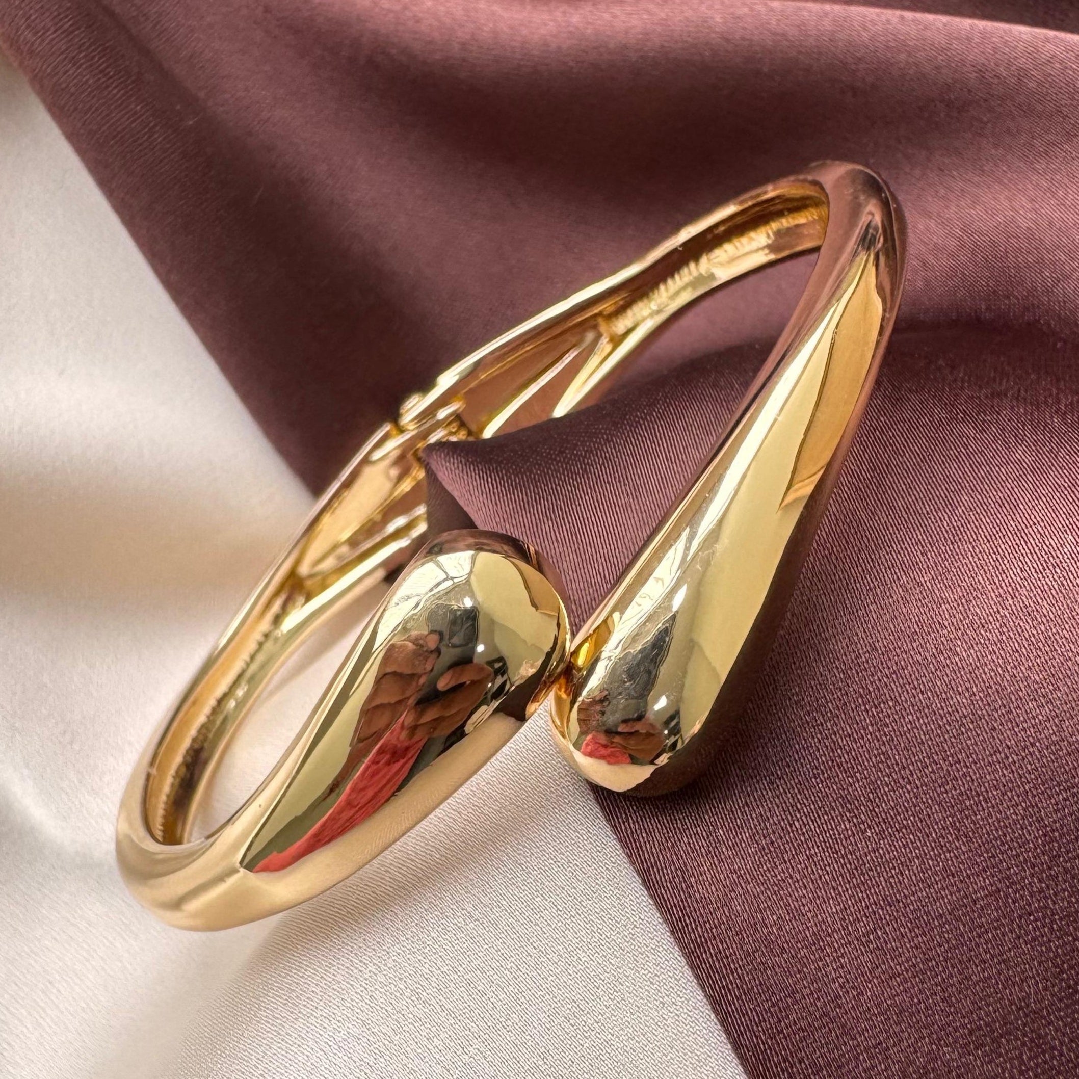 TFC Size 2.6 Thin Shynza Gold Plated Bracelet Bangle