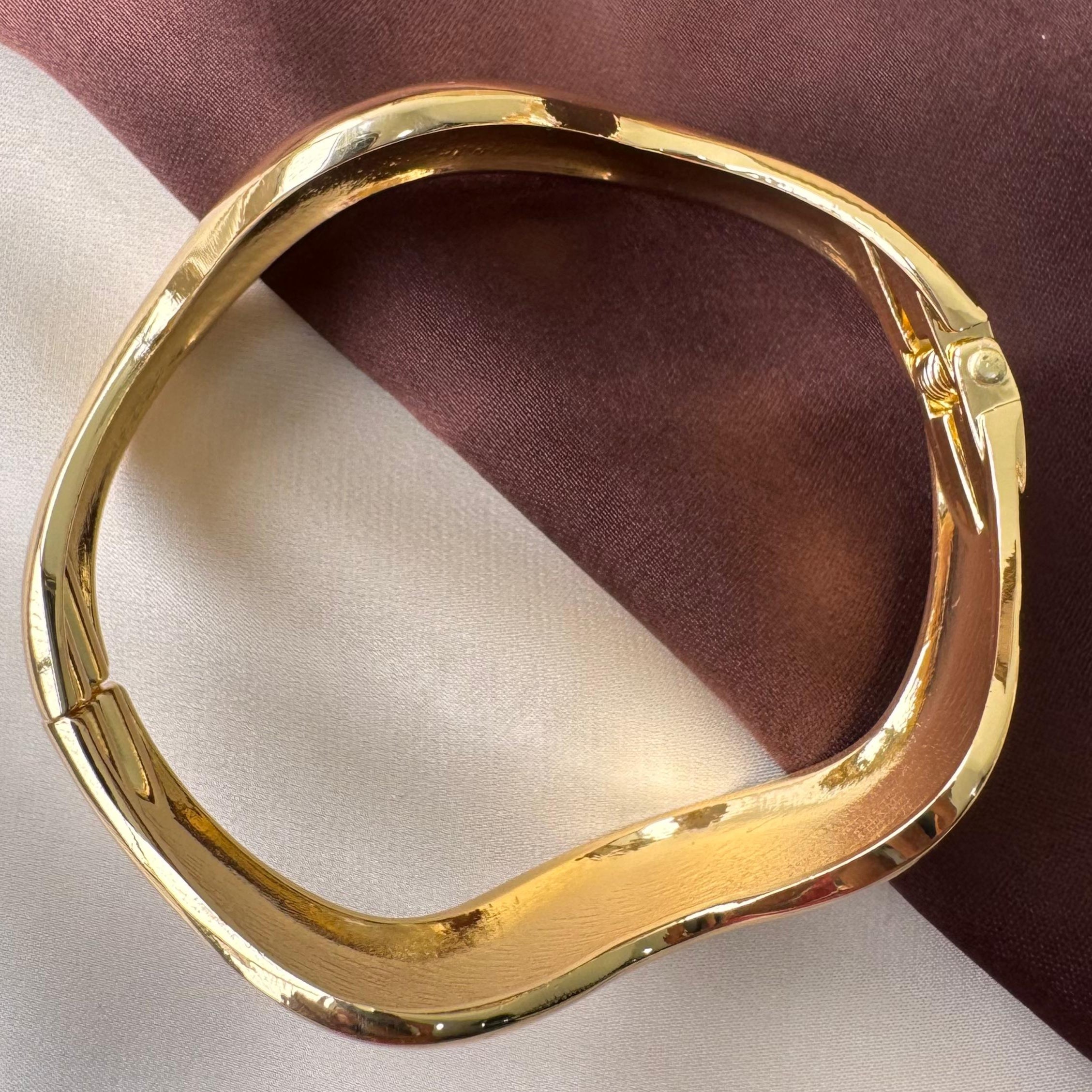 TFC Size 2.6 Deep Wavey Gold Plated Bangle