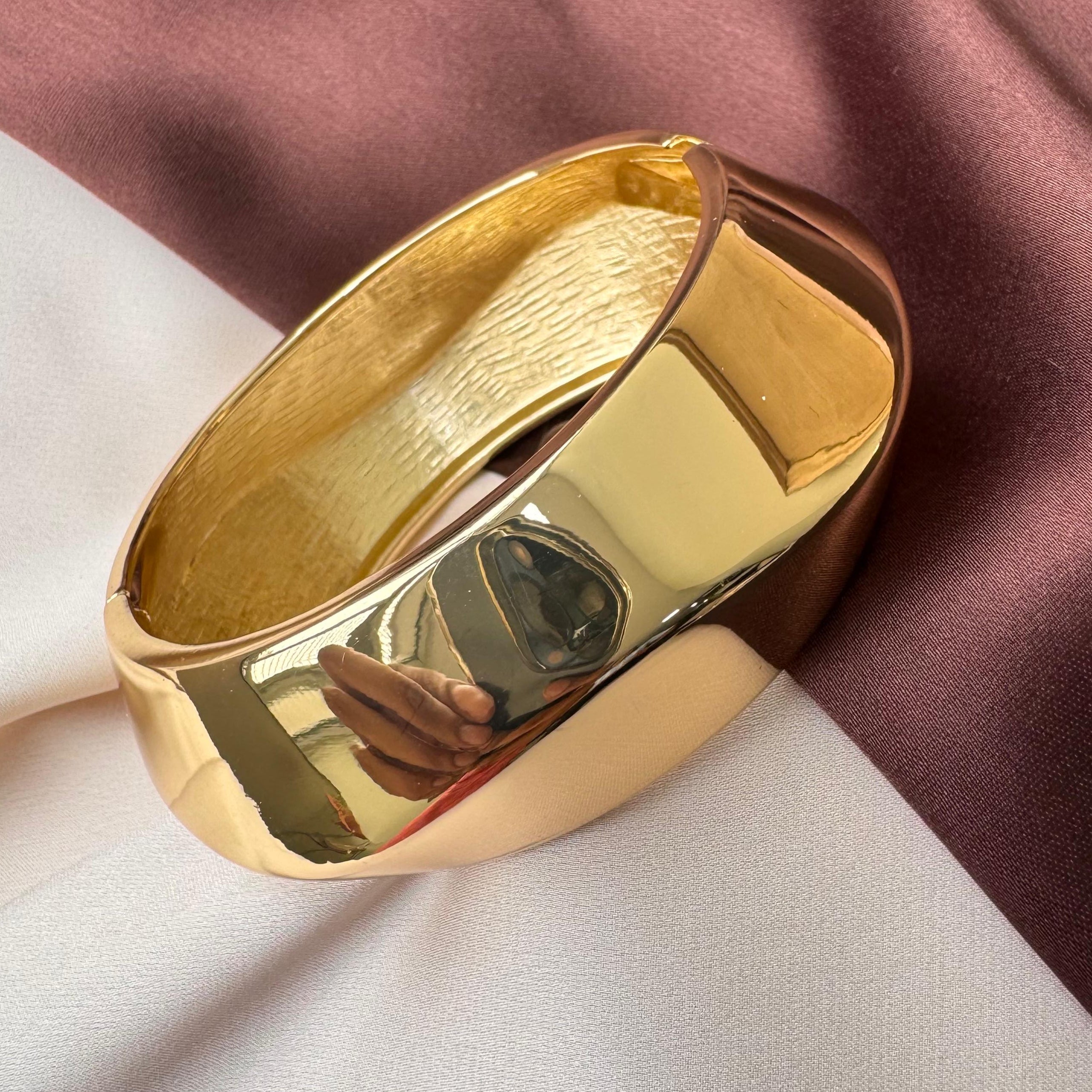 TFC Size- 2.6 Wavey Line Gold Plated Bracelet Bangle