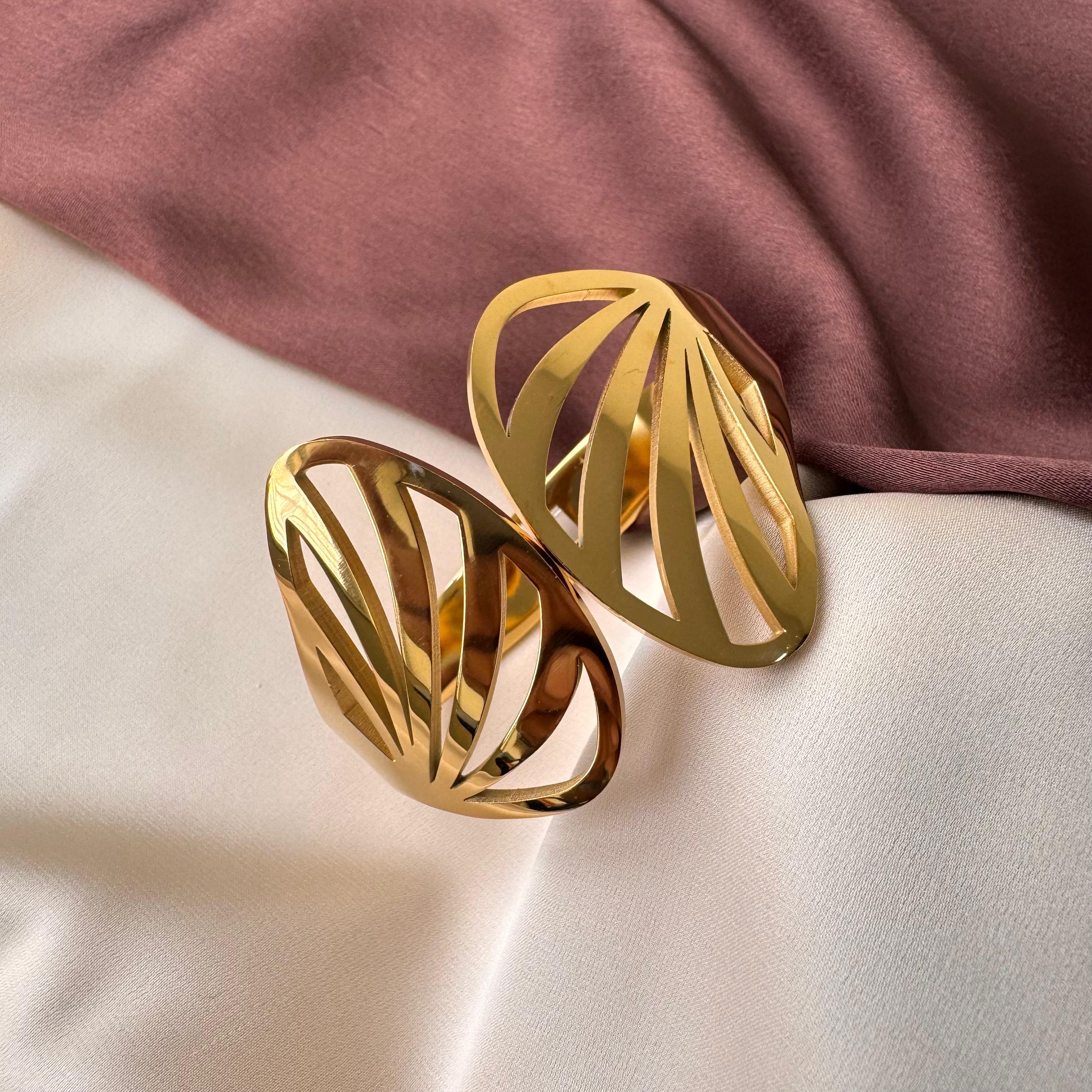 TFC Size 2.6 Thin Line Gold Plated Bracelet Bangle