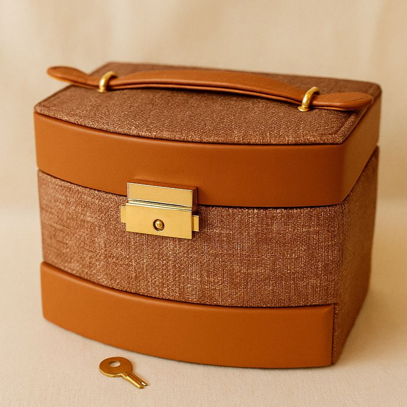 TFC Treasure Classic Trunk Jewelry Organiser