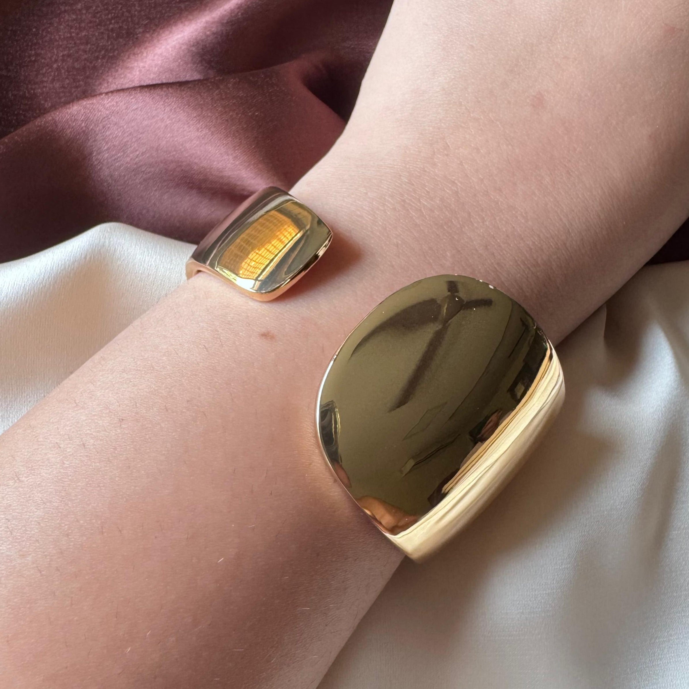 TFC Size 2.6 Open Ends Gold Plated Bracelet Bangle