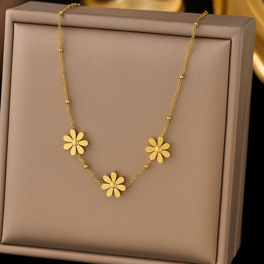 TFC Trio Flower Gold Plated Necklace1