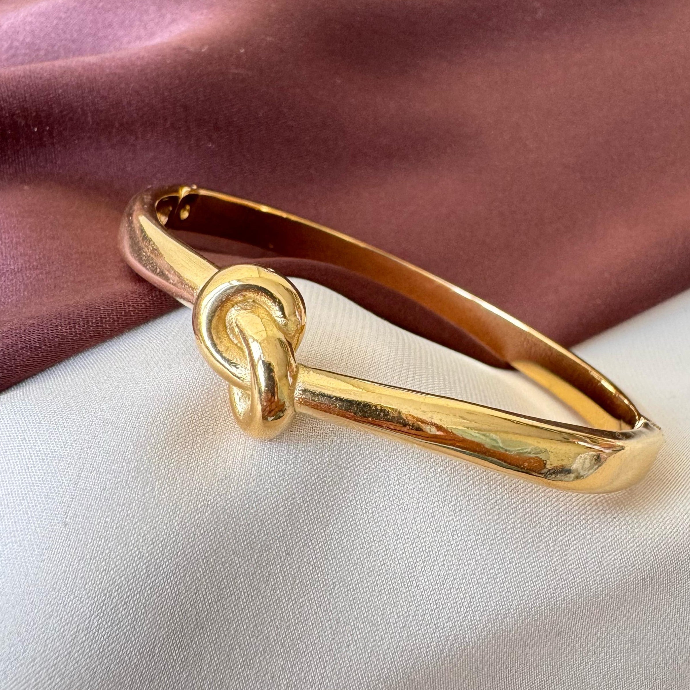 TFC Size 2.6 Tight Knot Gold Plated Bracelet Bangle