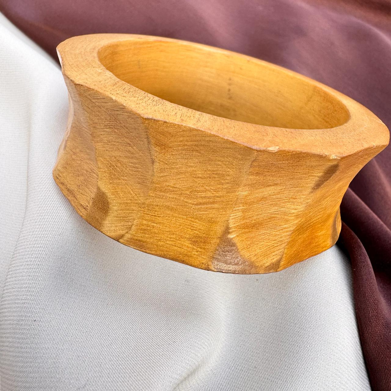 TFC Tamola Art Hand Made Wooden Bangle