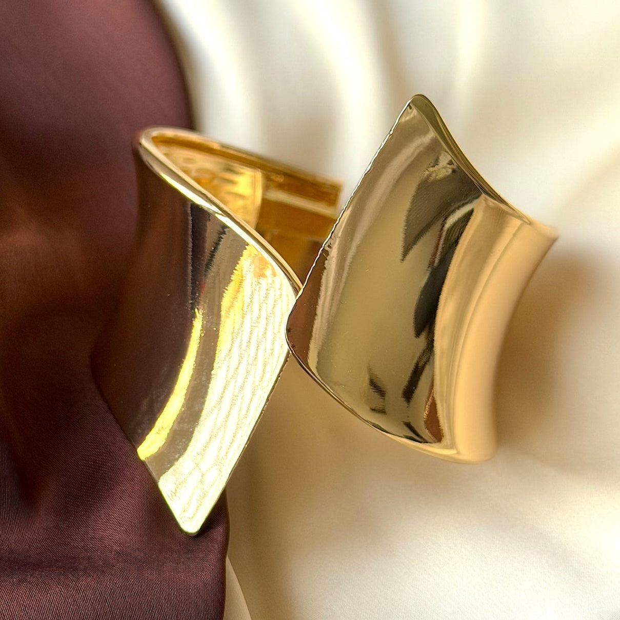 TFC Size 2.6 Open Edge Gold Plated Bracelet Bangle