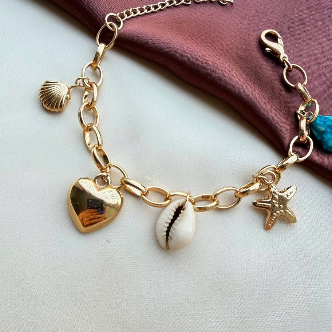 TFC Heart Star Gold Plated Chain Bracelet
