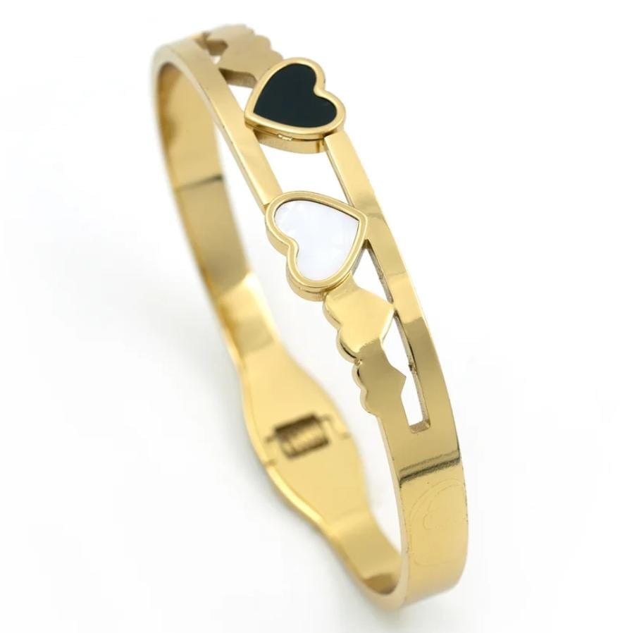 TFC Size 2.6 Black & White Heart Gold Plated Bracelet