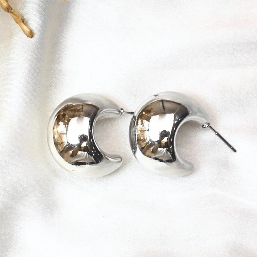 TFC Trendy Big Chic Bottega Silver Plated Stud Earrings