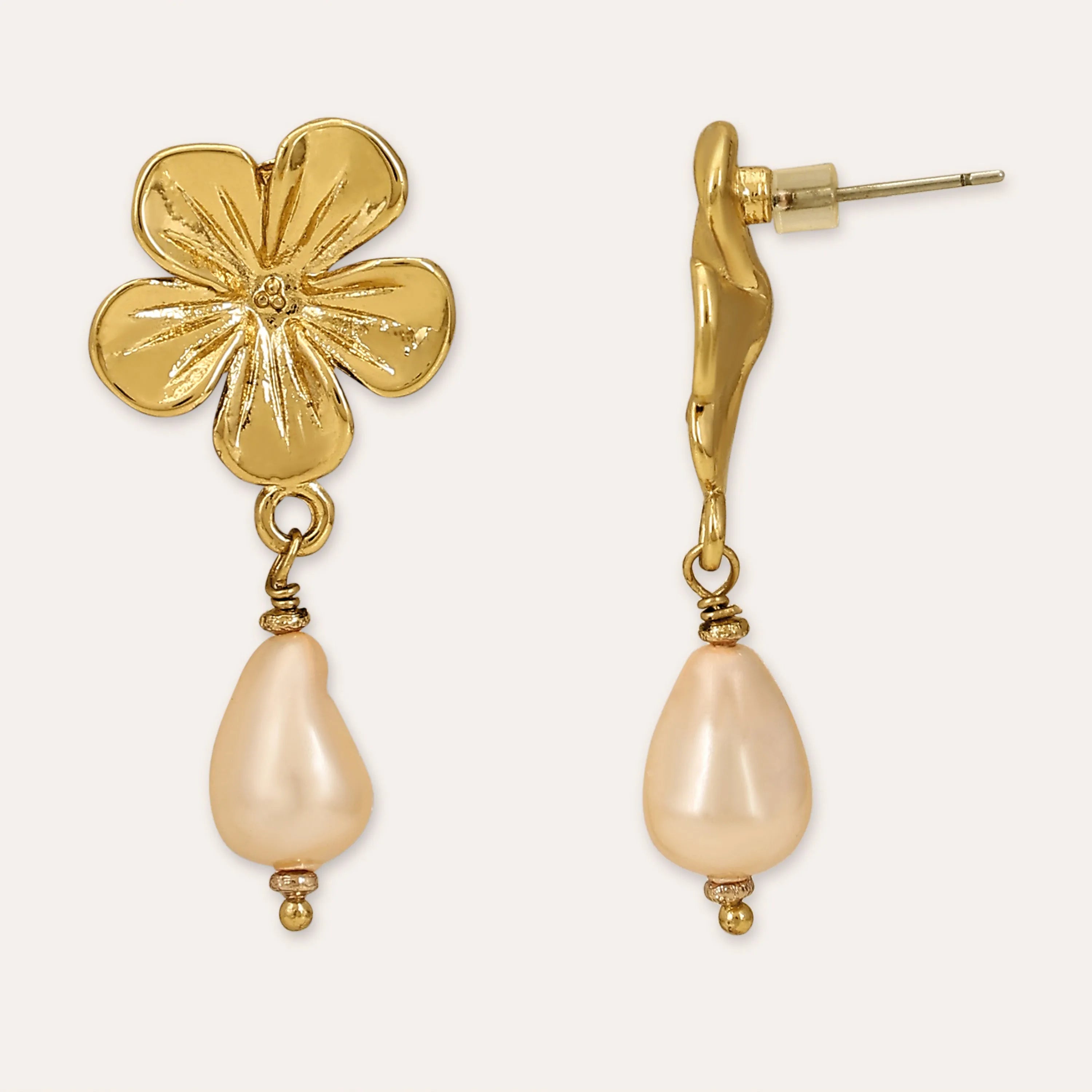 Golden Posy Diamond Studs – Anabela Chan Joaillerie