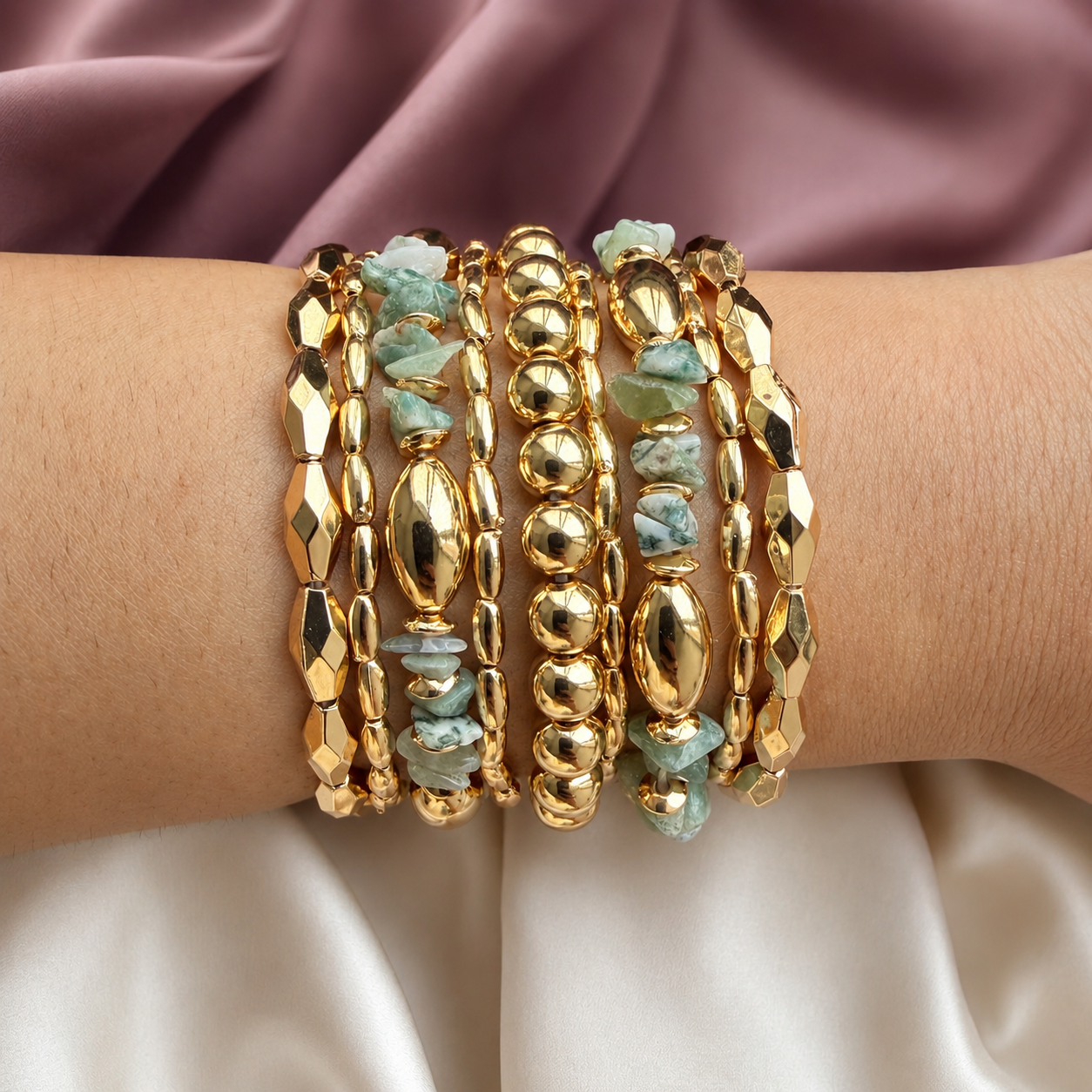 TFC Glass Green Gold Plated Bracelet (set of 9)