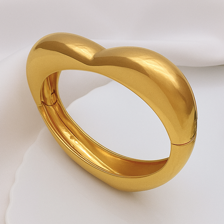 TFC Size- 2.6 Mai Tera Gold Plated bangle