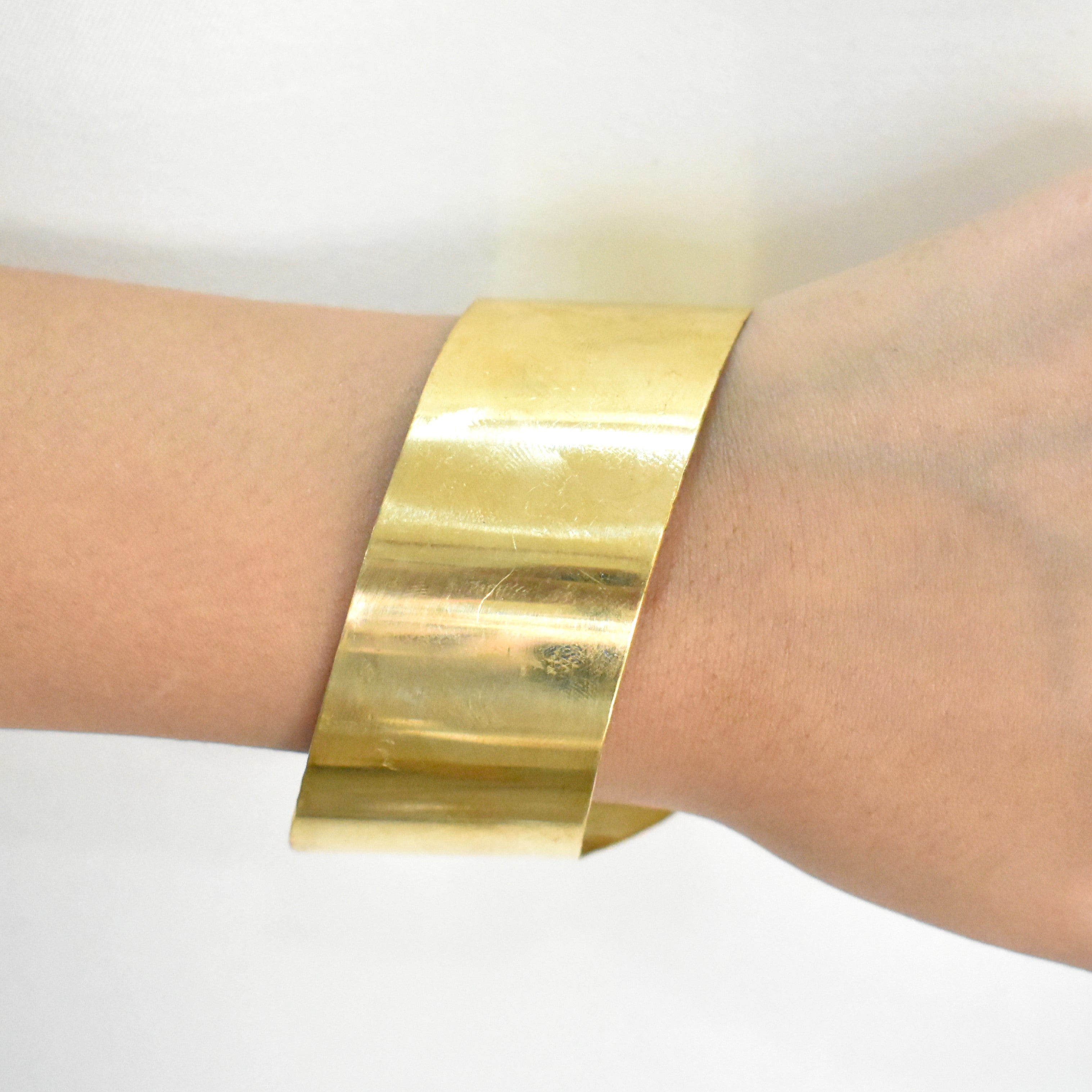 TFC Golden Veil Cuff