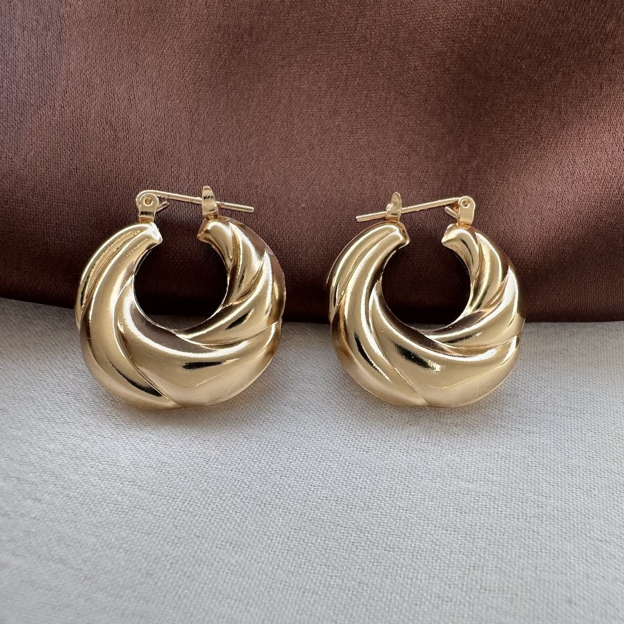 TFC Twist Circle Gold Plated Hoop Earrings